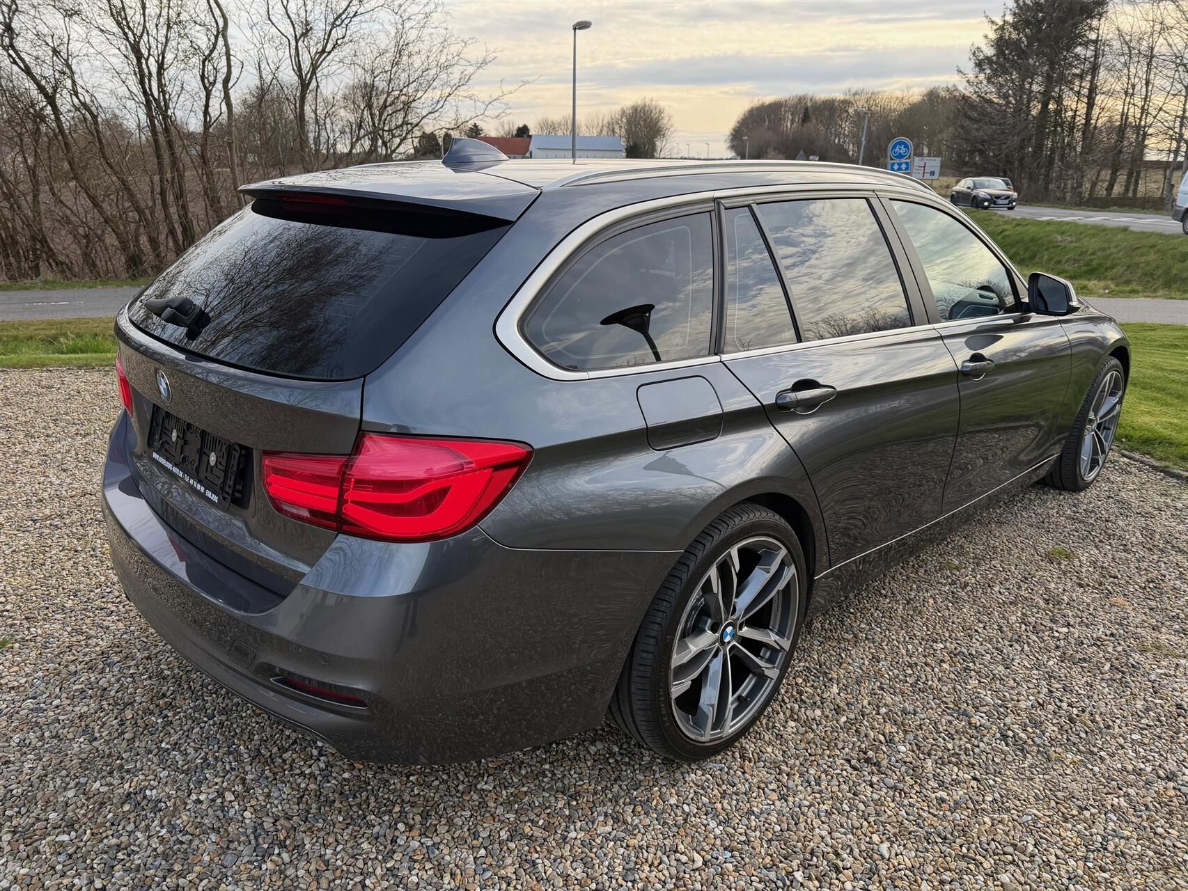 Billede af BMW 320d Touring 2,0 D Advantage 190HK Stc 8g Aut.