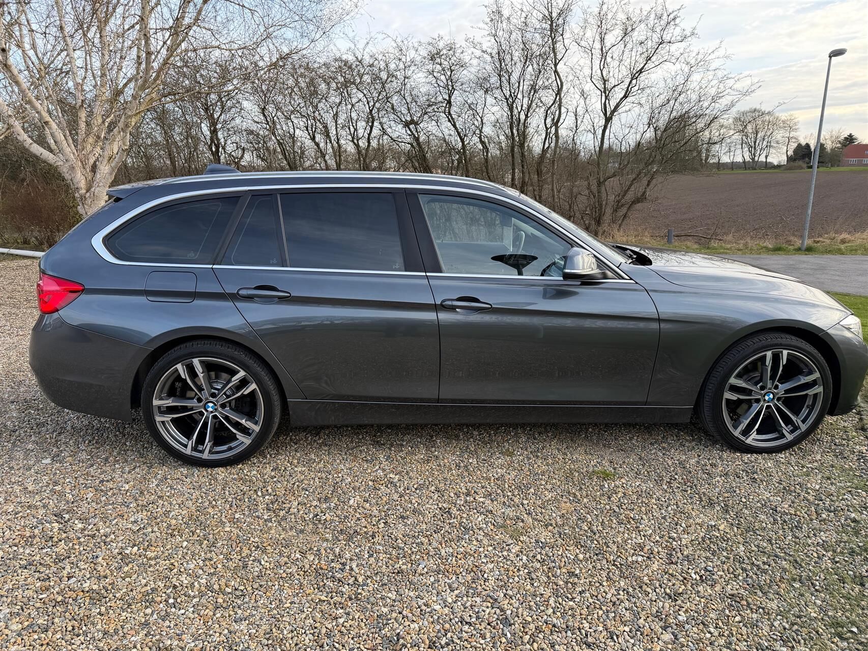 Billede af BMW 320d Touring 2,0 D Advantage 190HK Stc 8g Aut.