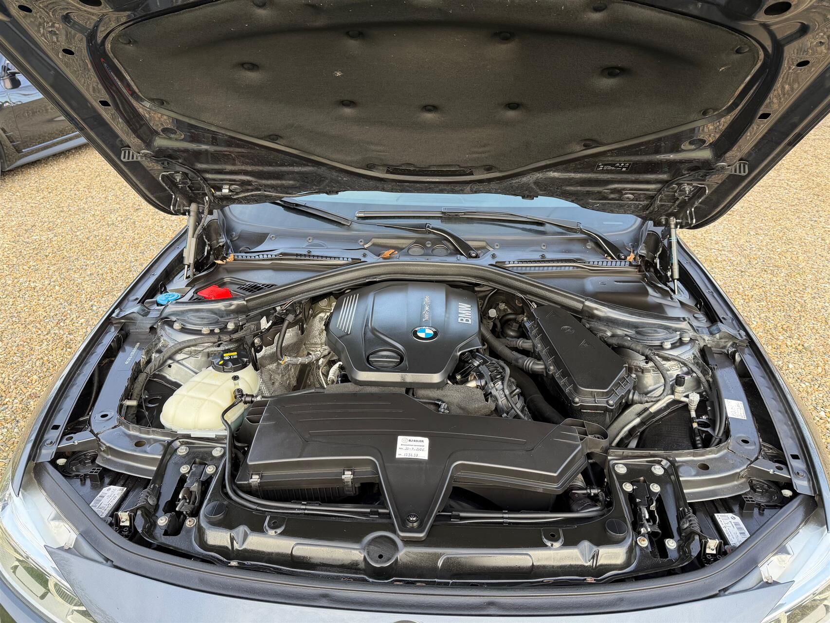 Billede af BMW 320d Touring 2,0 D Advantage 190HK Stc 8g Aut.