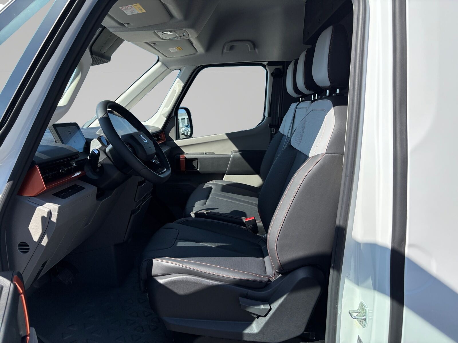 Billede af Farizon SV L2H2 83 kWh 231HK Van Aut.