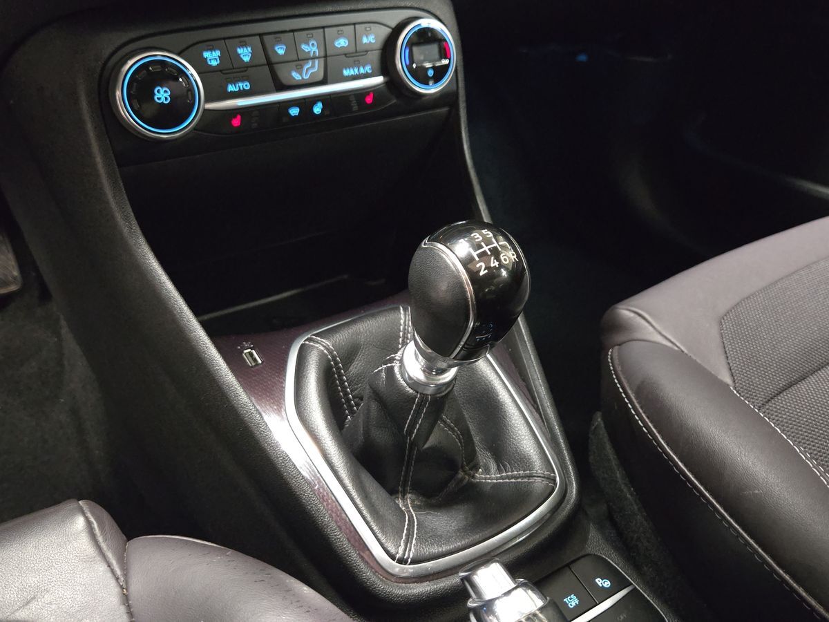 Billede af Ford Fiesta 1,0 EcoBoost Vignale Start/Stop 140HK 5d