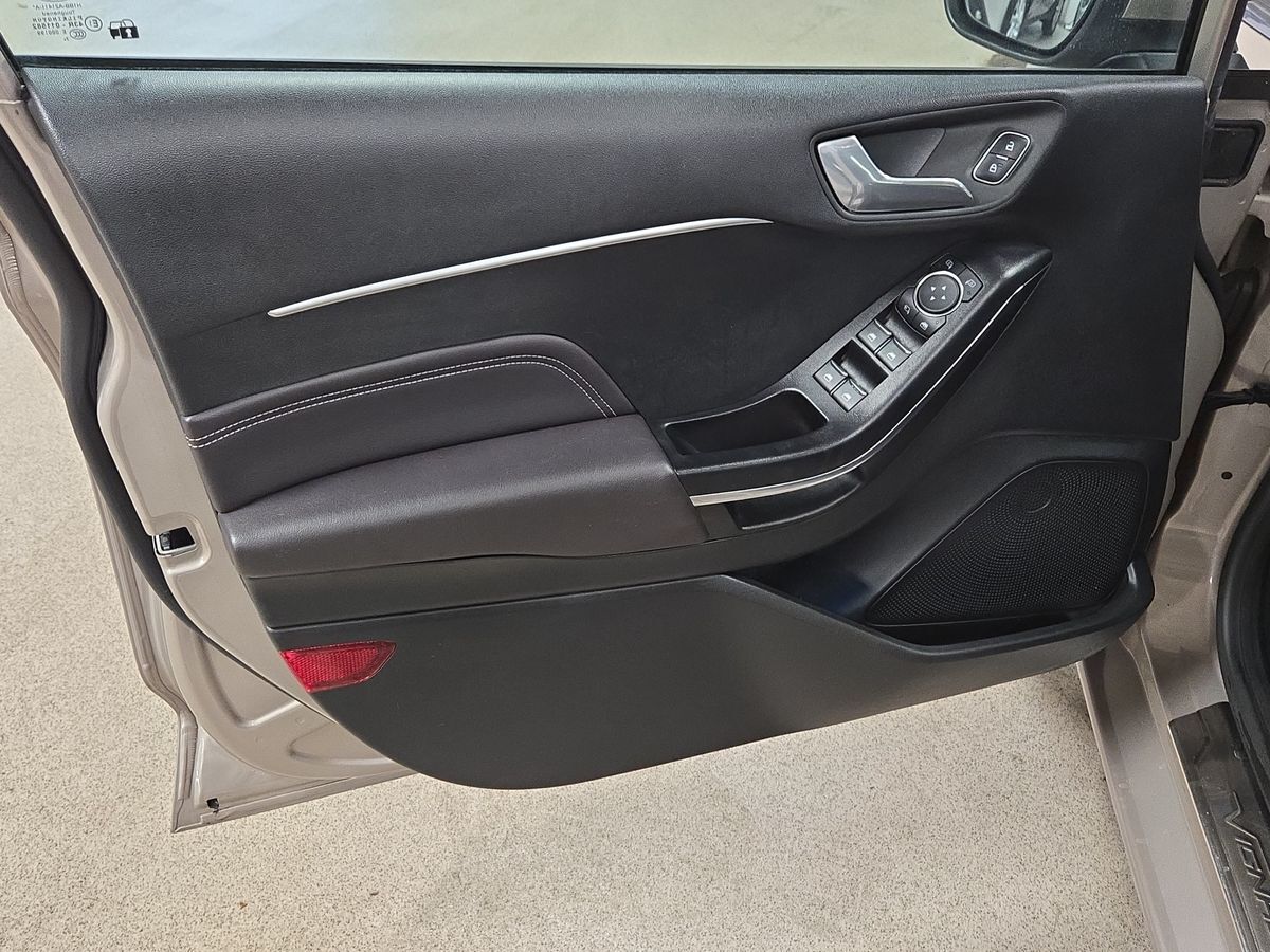 Billede af Ford Fiesta 1,0 EcoBoost Vignale Start/Stop 140HK 5d