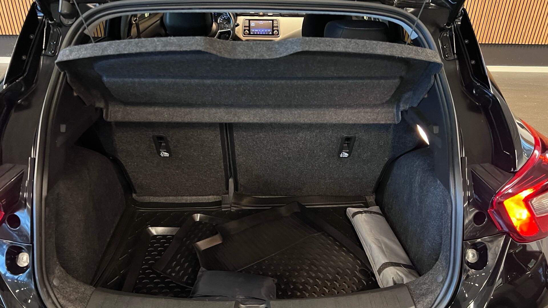 Billede af Nissan Micra 1,0 IG-T Tekna Start/Stop 100HK 5d