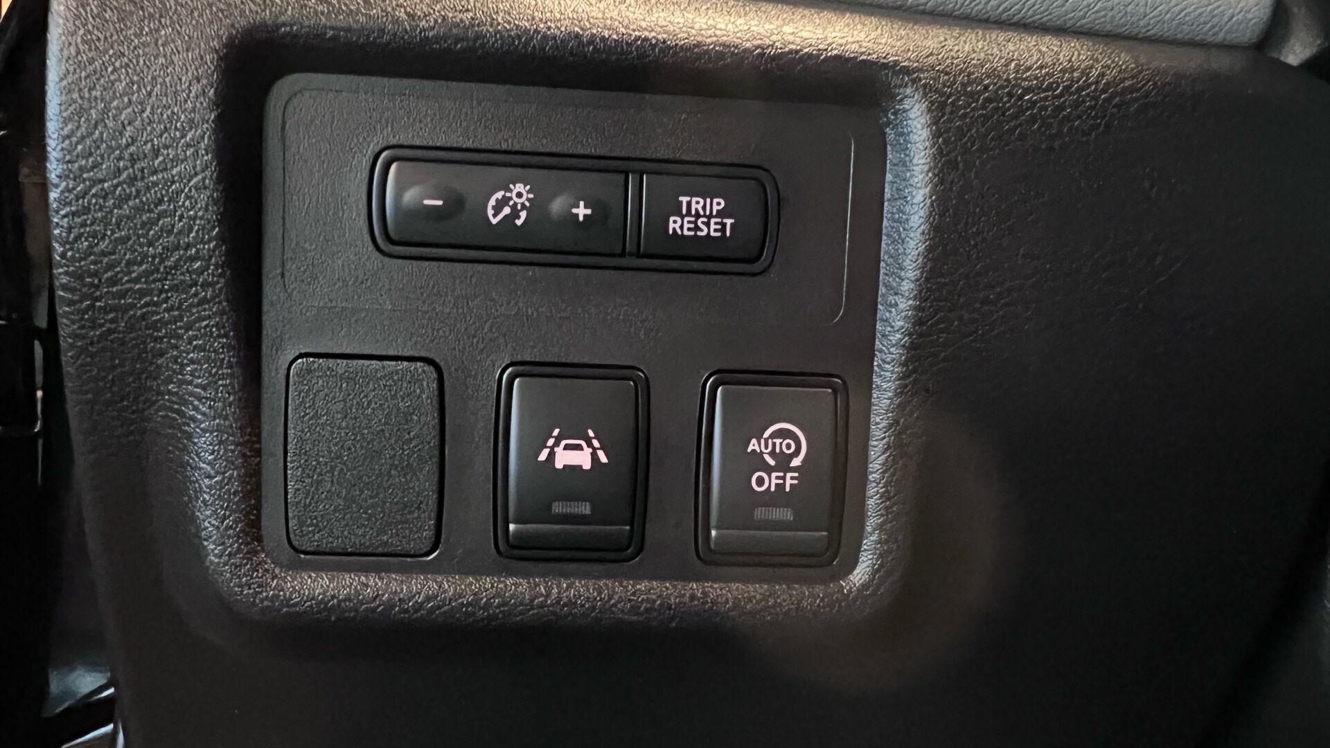 Billede af Nissan Micra 1,0 IG-T Tekna Start/Stop 100HK 5d