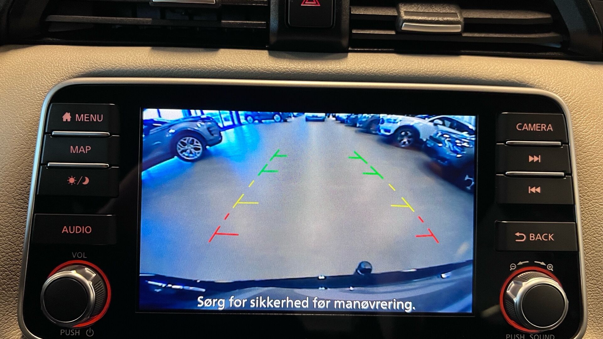 Billede af Nissan Micra 1,0 IG-T Tekna Start/Stop 100HK 5d