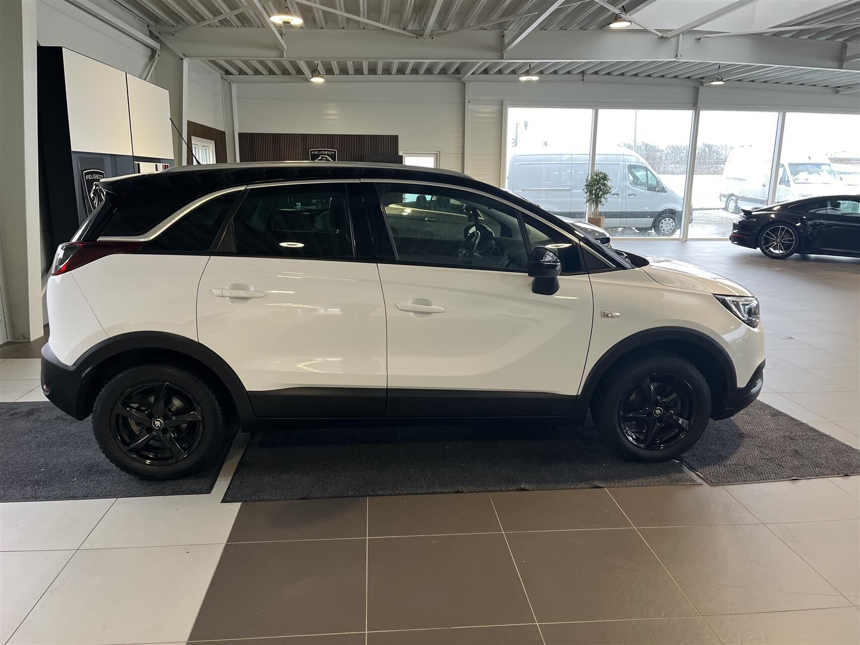 Billede af Opel Crossland X 1,2 T Sport Start/Stop 130HK 5d 6g Aut.