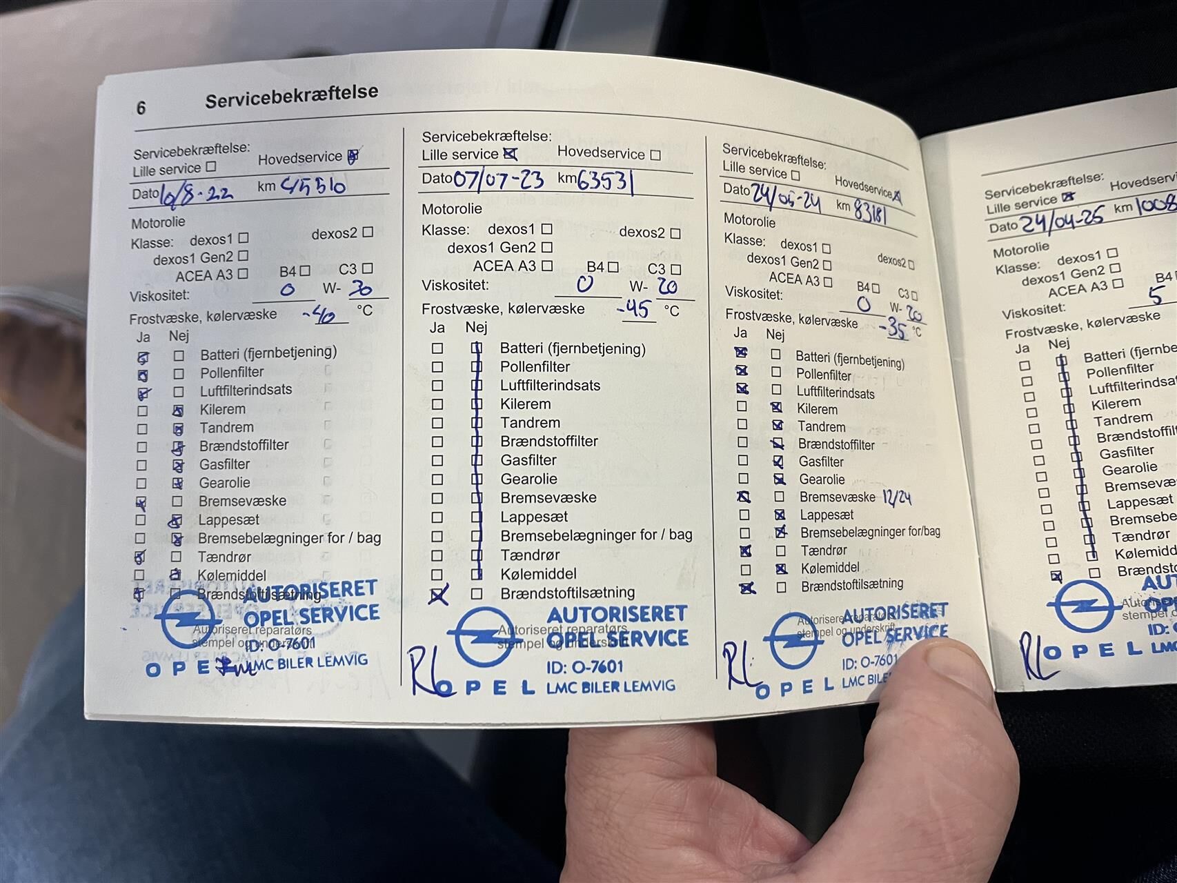 Billede af Opel Crossland X 1,2 T Sport Start/Stop 130HK 5d 6g Aut.