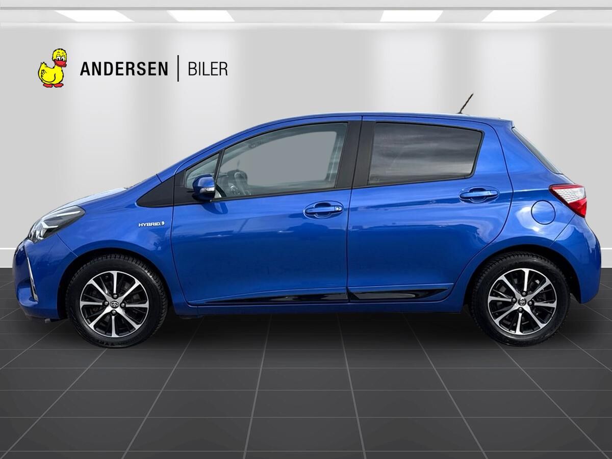 Billede af Toyota Yaris 1,5 Hybrid H3 Smartpakke E-CVT 100HK 5d Trinl. Gear