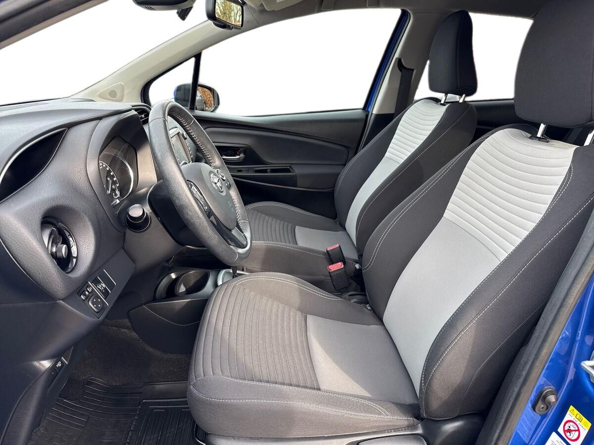 Billede af Toyota Yaris 1,5 Hybrid H3 Smartpakke E-CVT 100HK 5d Trinl. Gear