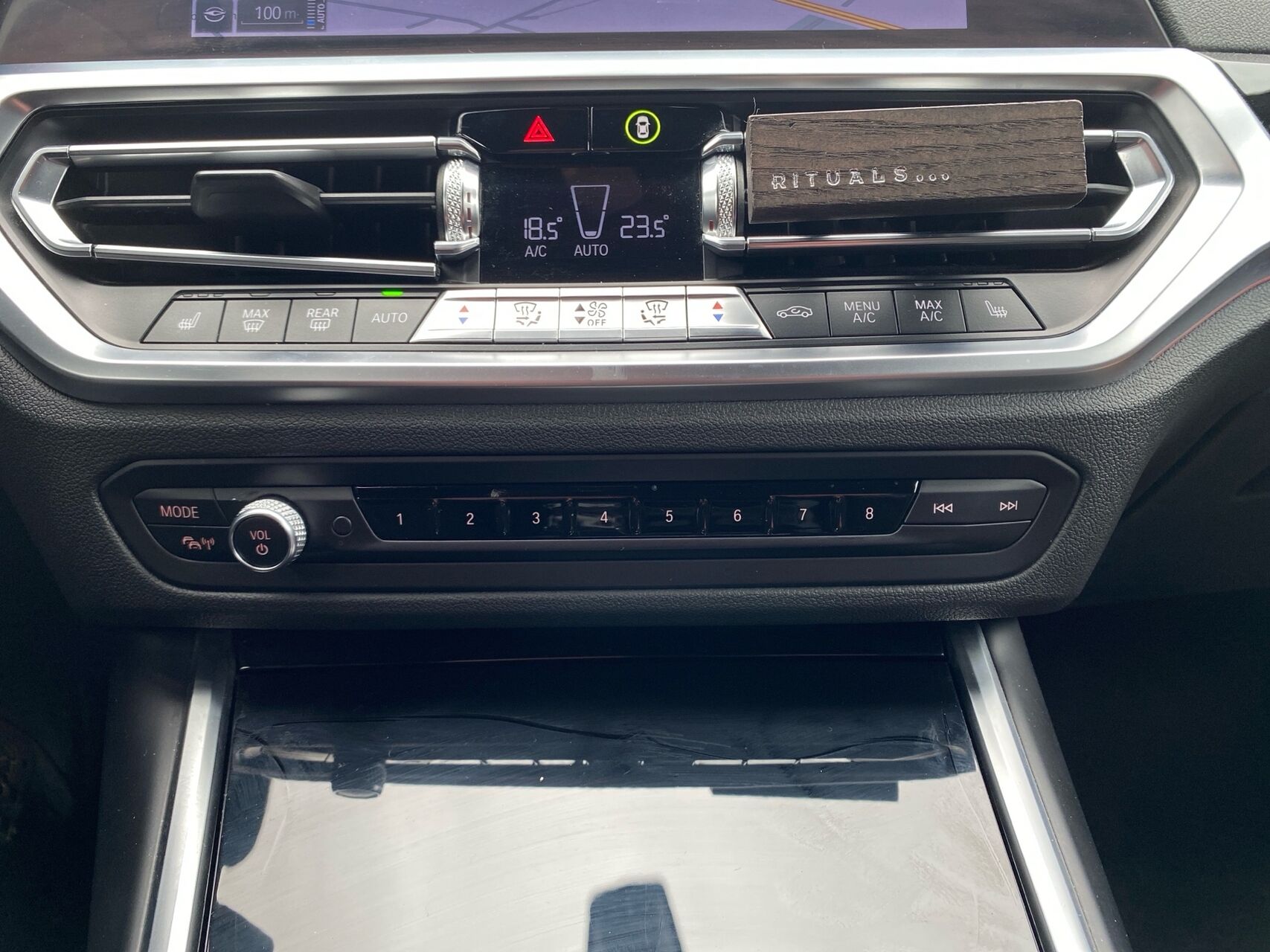 Billede af BMW 330e Touring 2,0 Plugin-hybrid Sport Line Steptronic 292HK Stc 8g Aut.