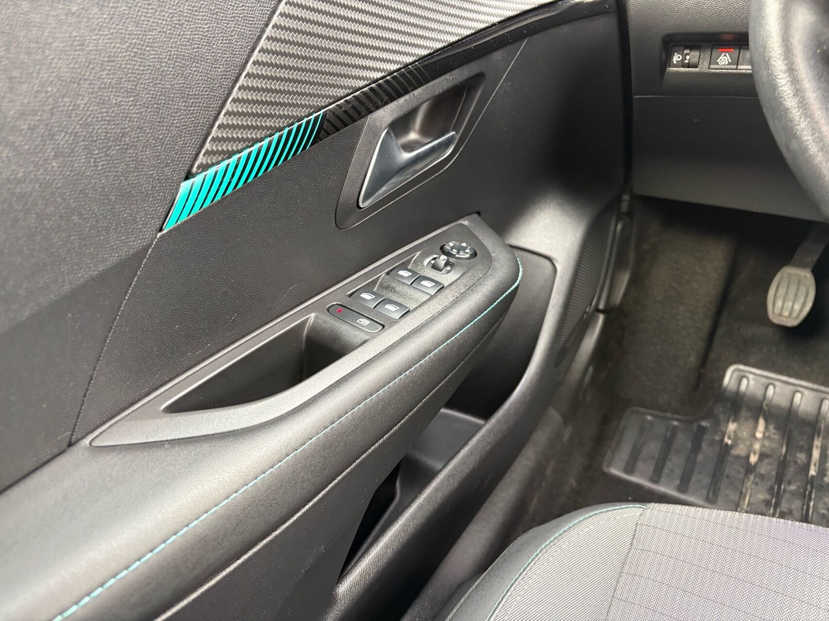 Billede af Peugeot 208 1,2 PureTech Allure Grand 100HK 5d 6g