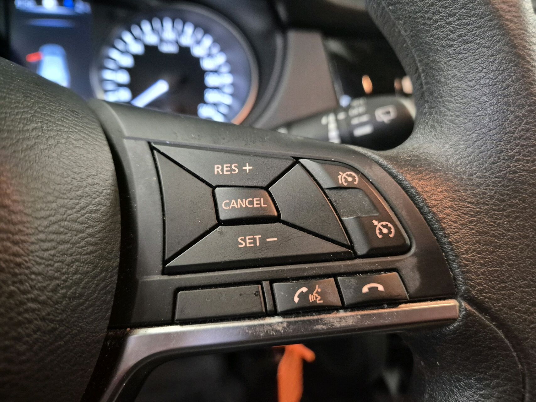 Billede af Nissan Qashqai 1,3 Dig-T Visia 140HK 5d 6g