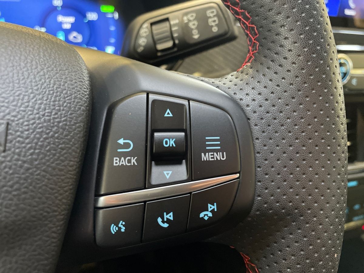 Billede af Ford Kuga 2,5 Plugin-hybrid ST-Line X CVT 225HK 5d Trinl. Gear