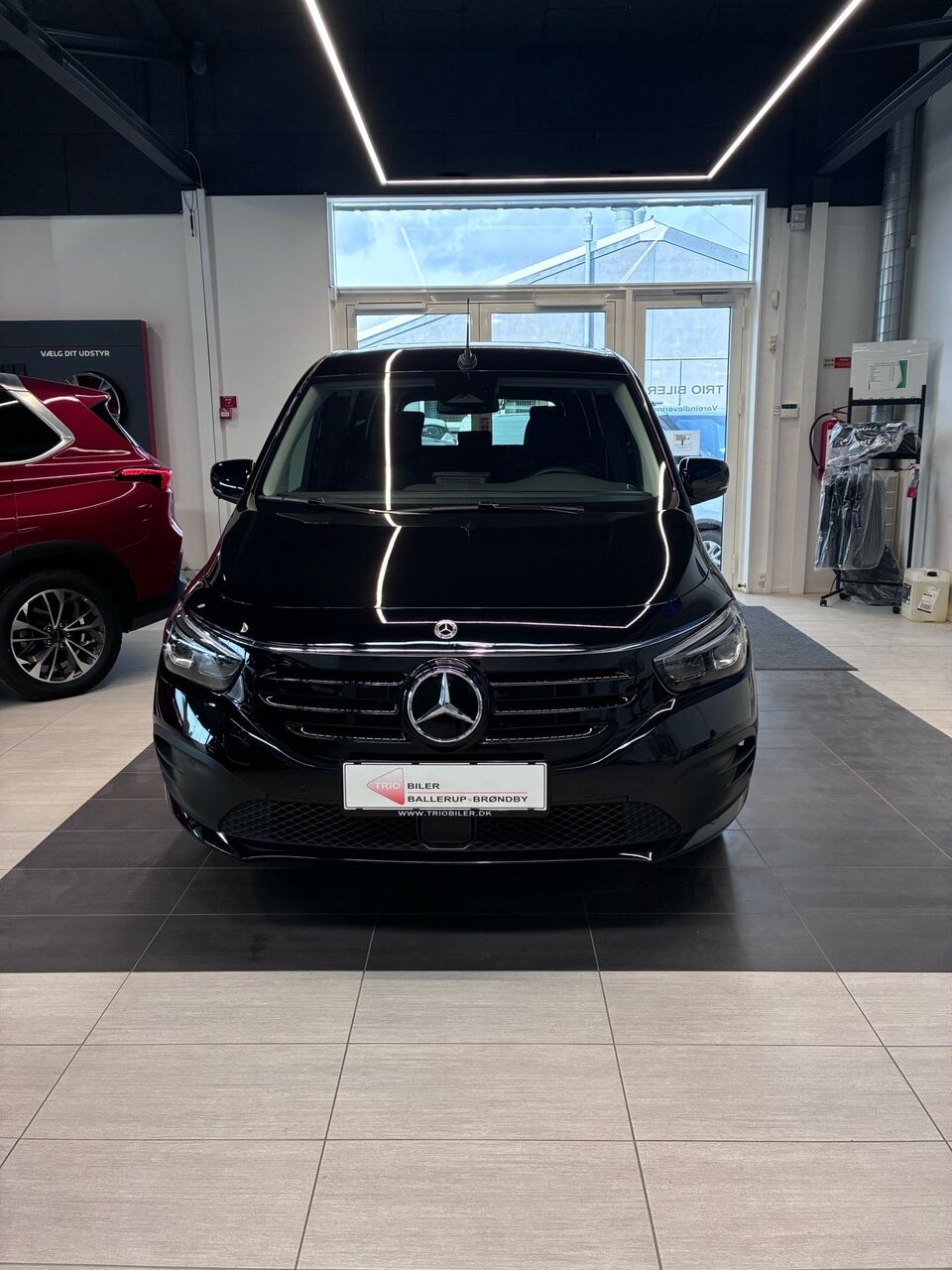 Billede af Mercedes-Benz EQT 200 EL Progressive 122HK Aut.