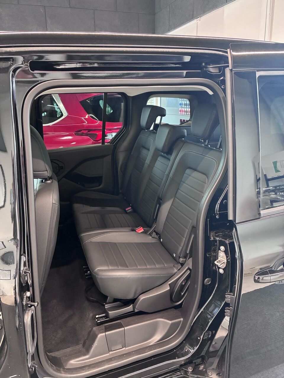 Billede af Mercedes-Benz EQT 200 EL Progressive 122HK Aut.
