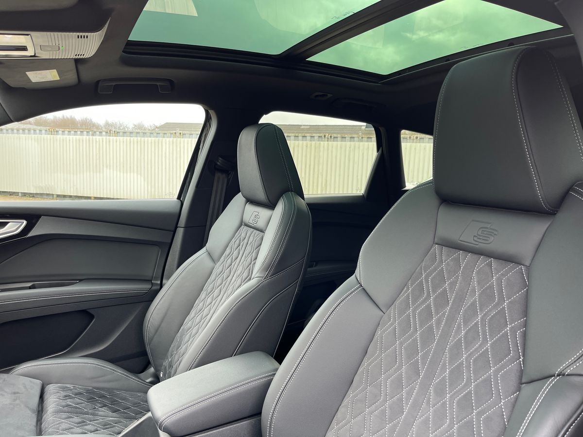 Billede af Audi Q4 45 E-tron Ultra 286HK 5d Aut.