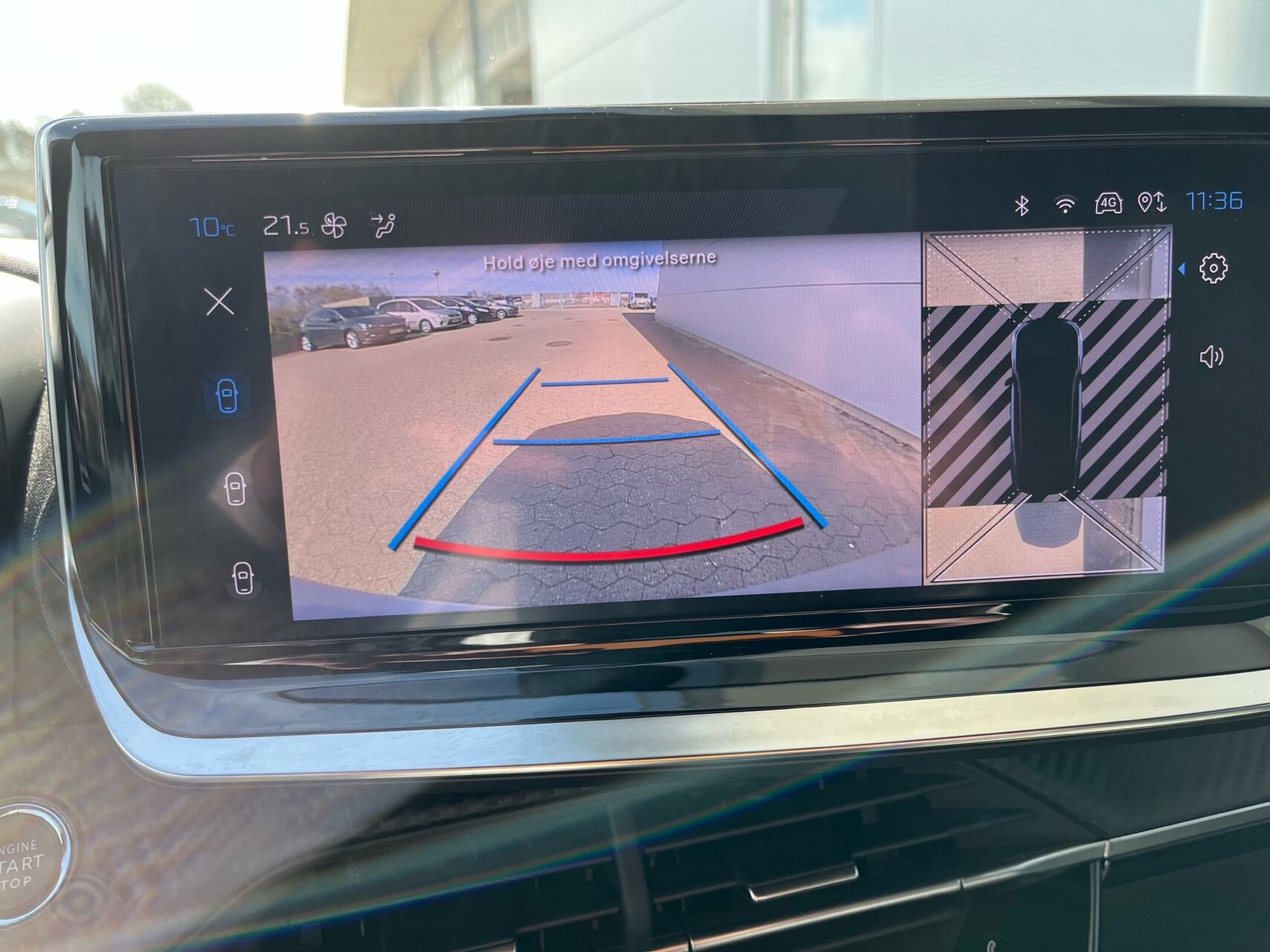 Billede af Peugeot 2008 1,2 PureTech Black Selection EAT8 130HK 5d 8g Aut.