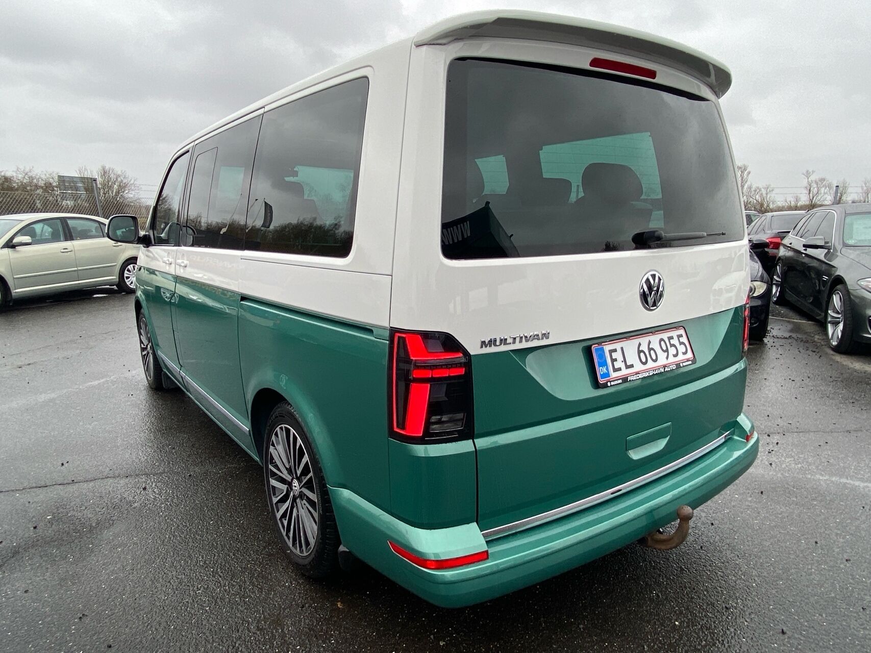 Billede af VW Multivan 2,5 TDI Comfortline 174HK Aut.