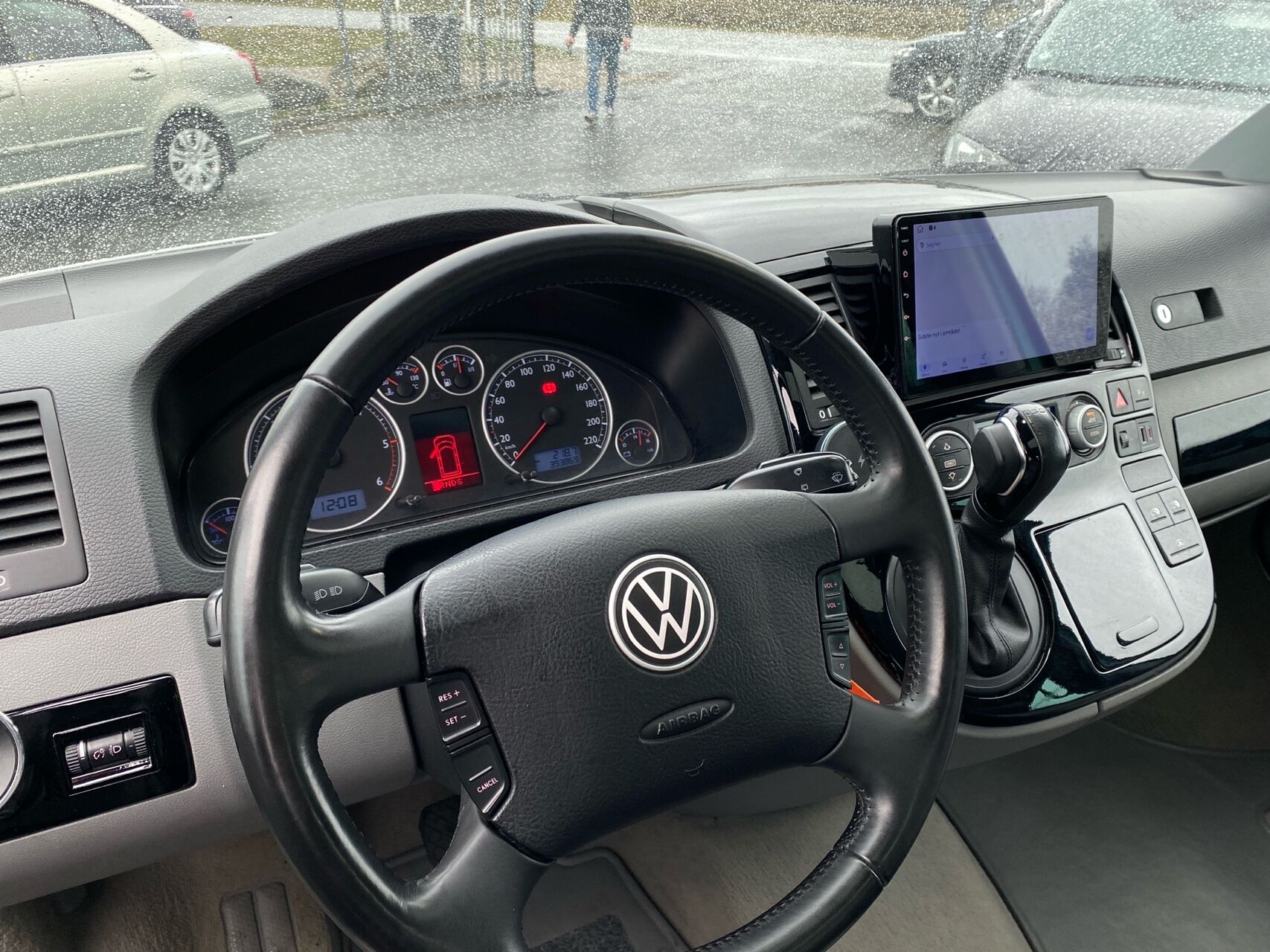 Billede af VW Multivan 2,5 TDI Comfortline 174HK Aut.