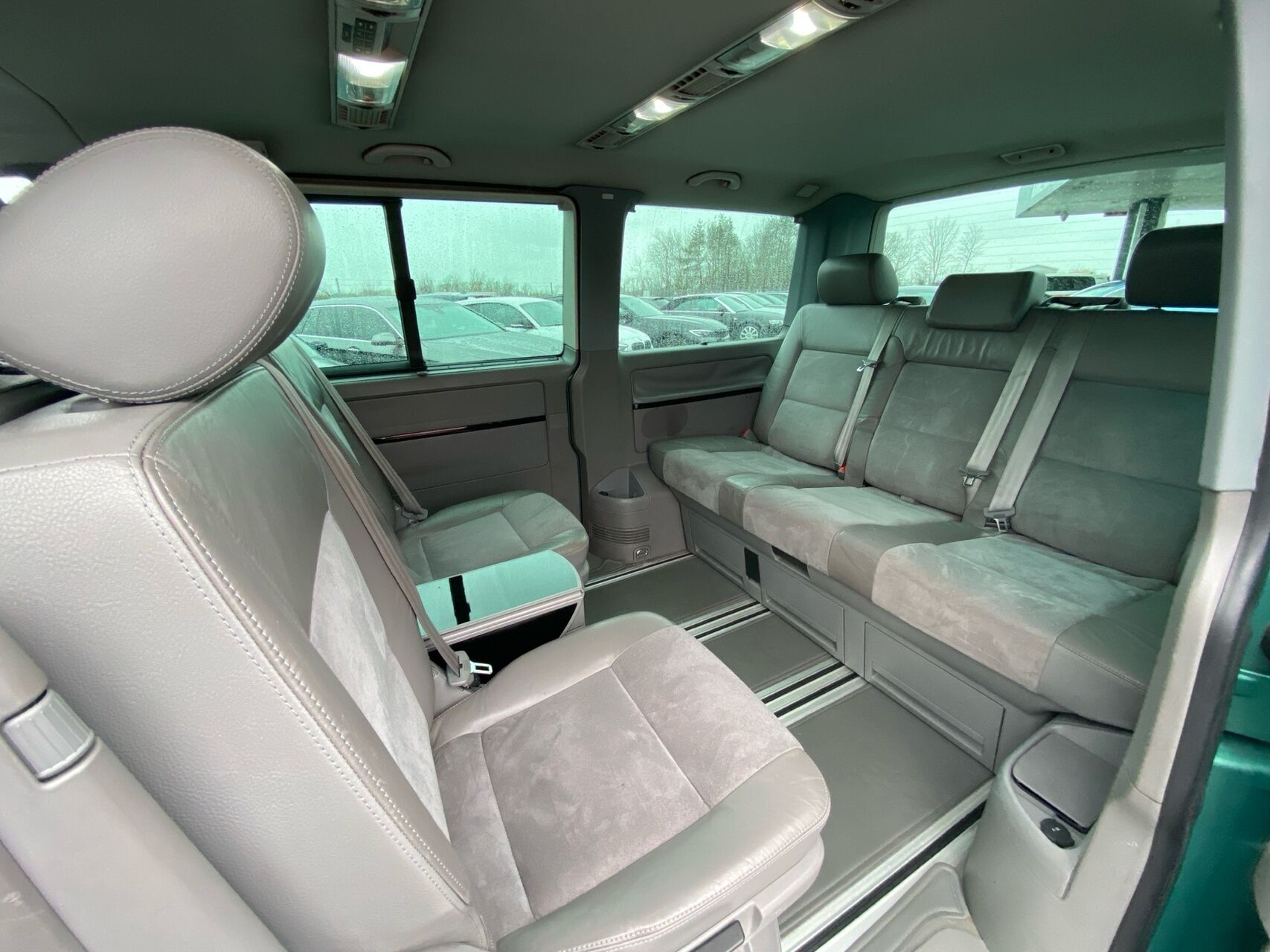 Billede af VW Multivan 2,5 TDI Comfortline 174HK Aut.