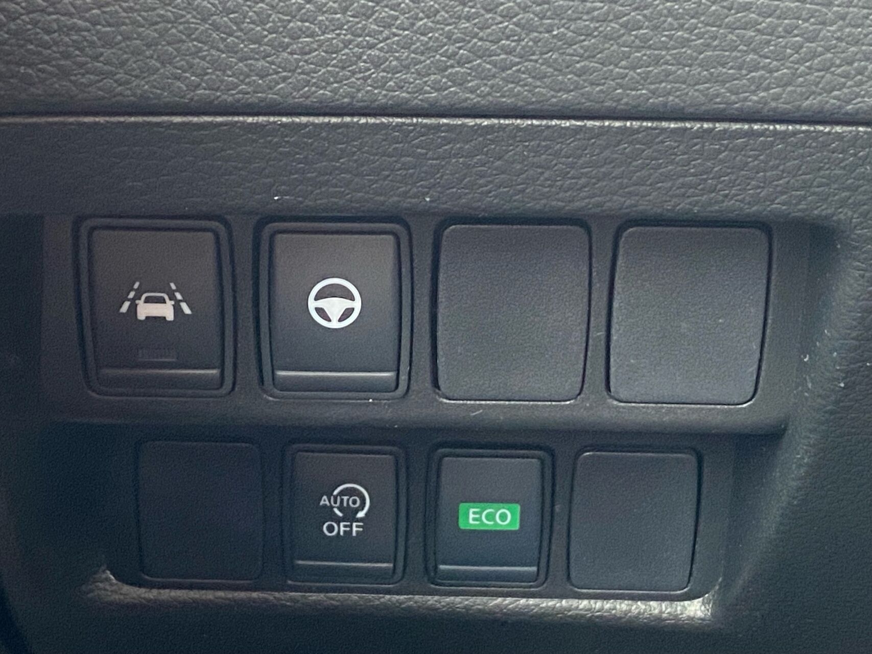 Billede af Nissan Qashqai 1,5 DCi Tekna DCT 115HK 5d 7g Aut.