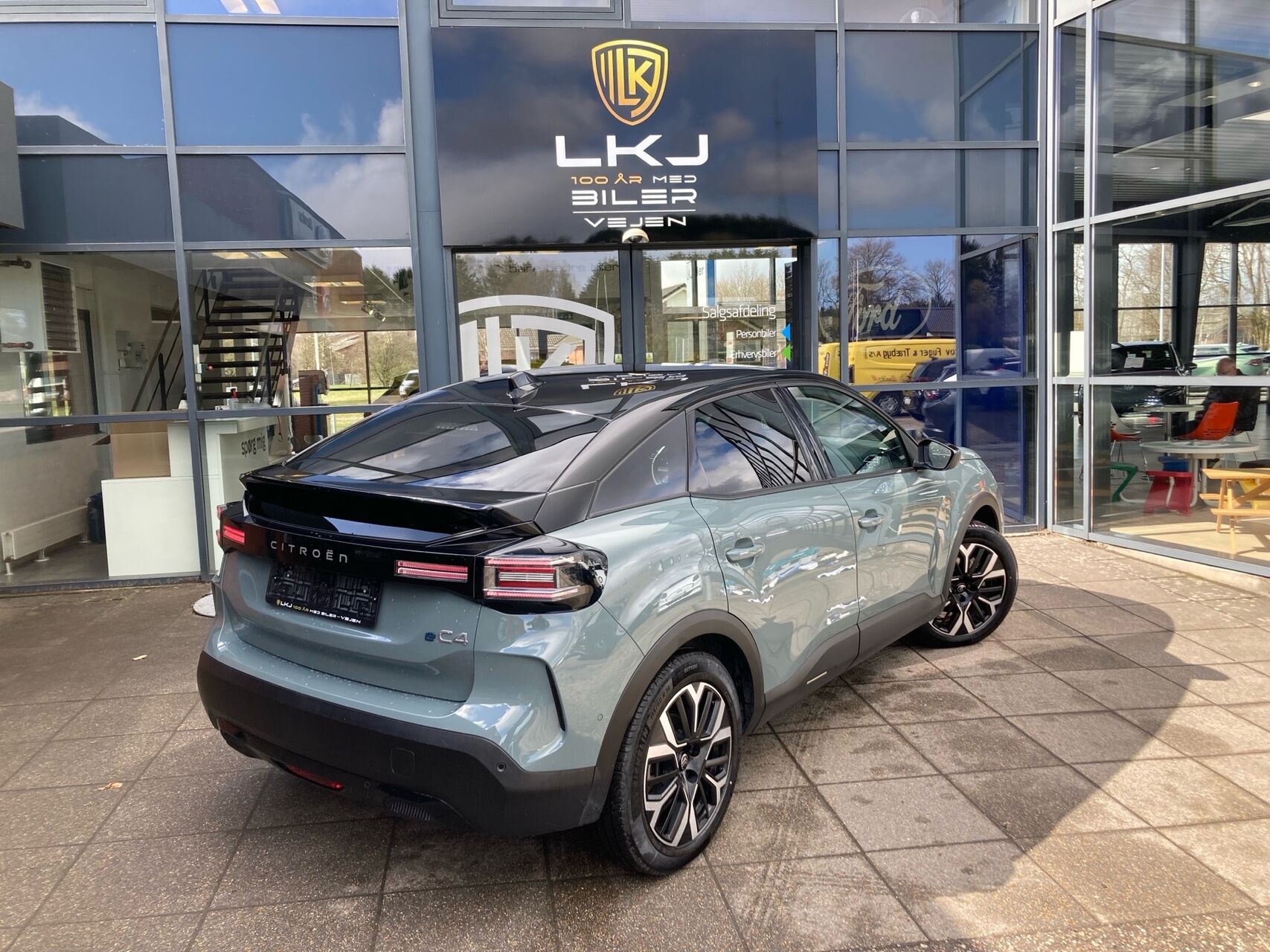 Billede af Citroën e-C4 EL Max 156HK 5d Aut.