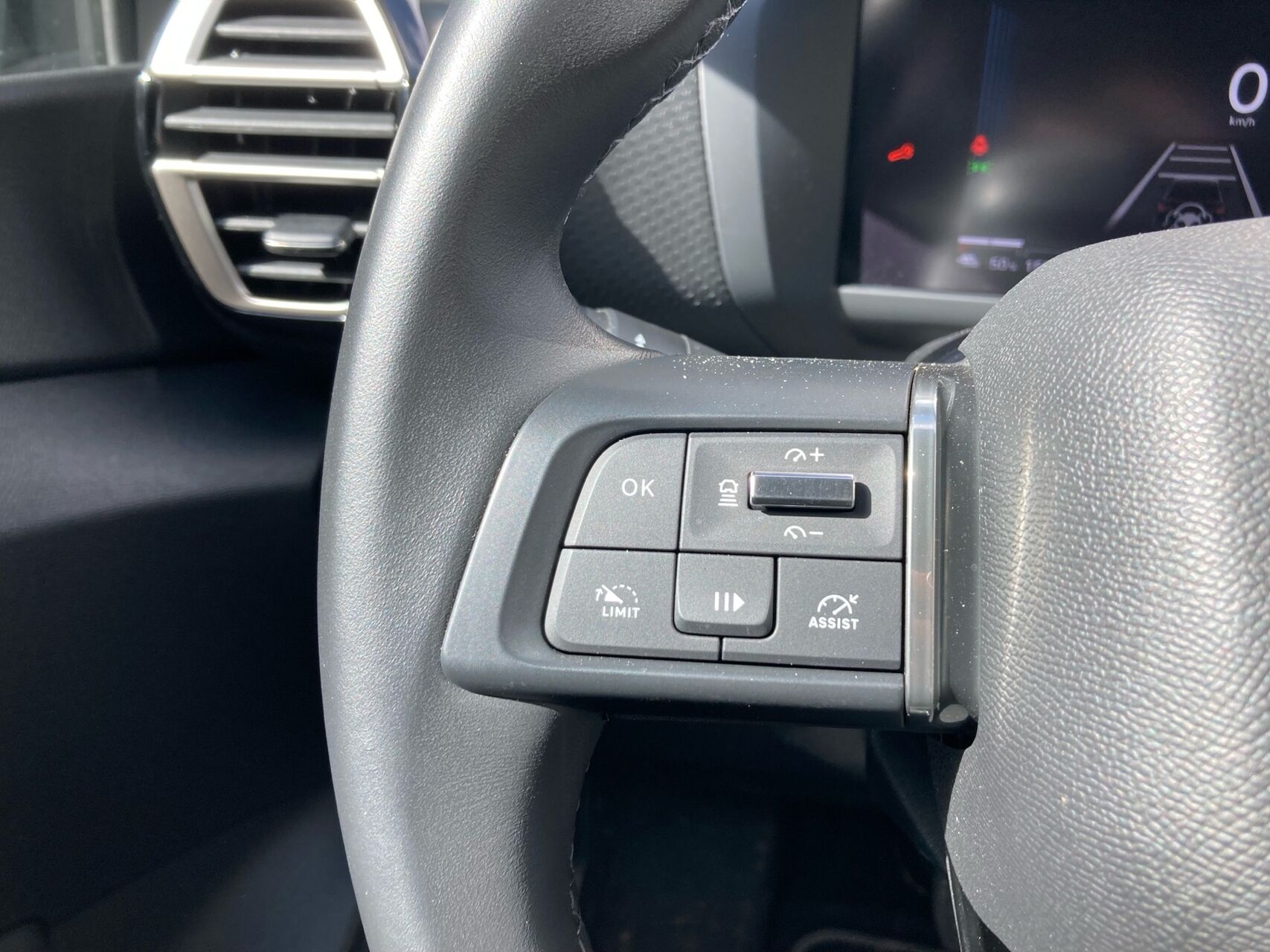 Billede af Citroën e-C4 EL Max 156HK 5d Aut.