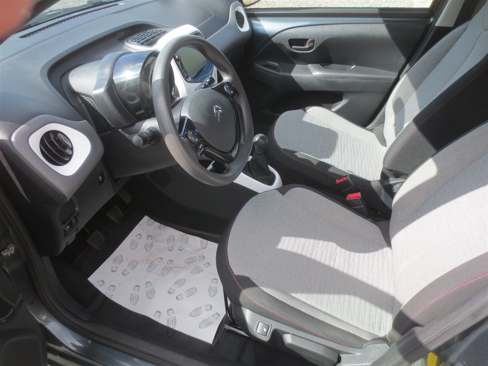 Billede af Citroën C1 1,0 VTi Sportline 72HK 5d