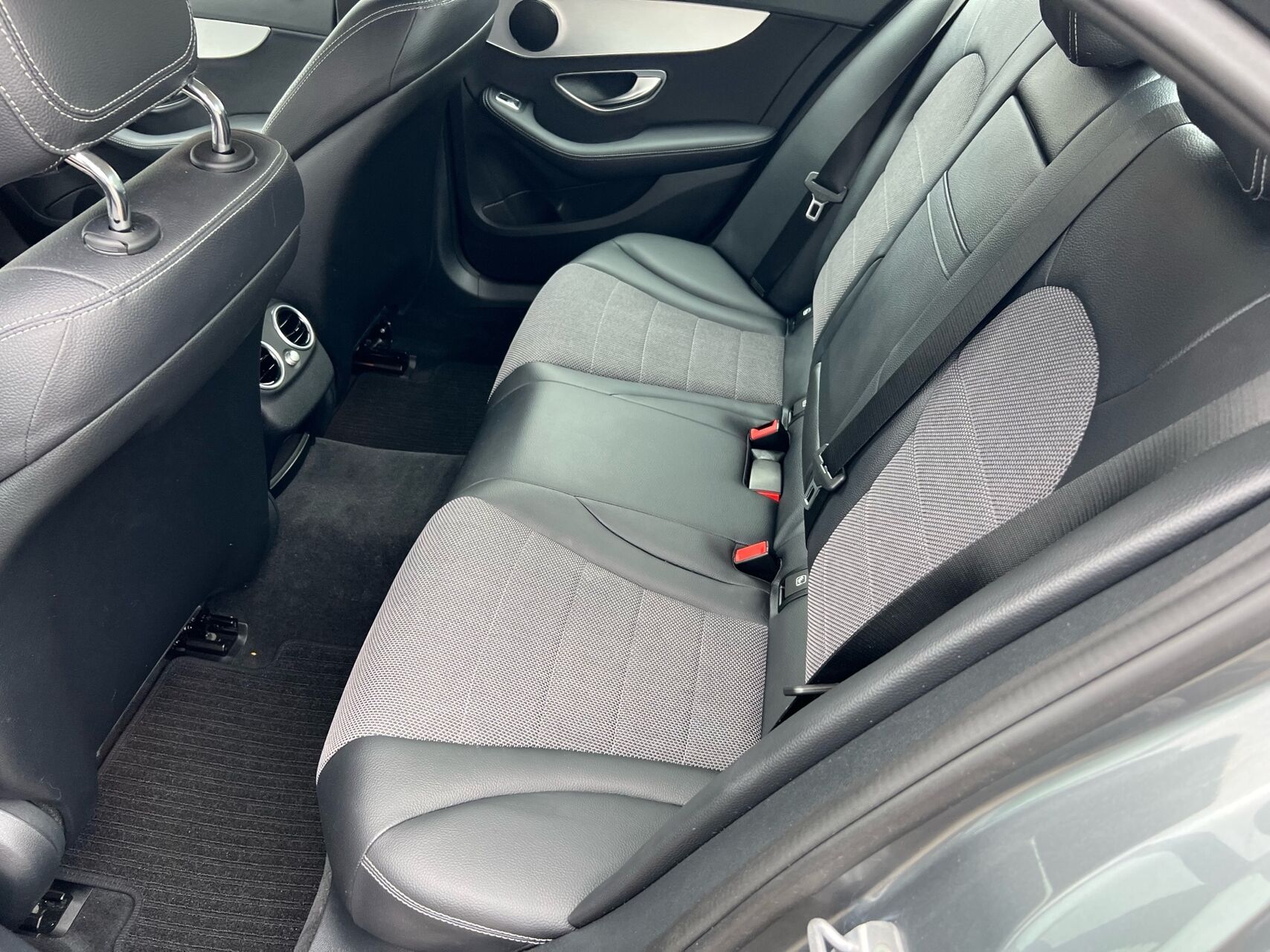 Billede af Mercedes-Benz C200 2,0 AMG Line 9G-Tronic 184HK Aut.