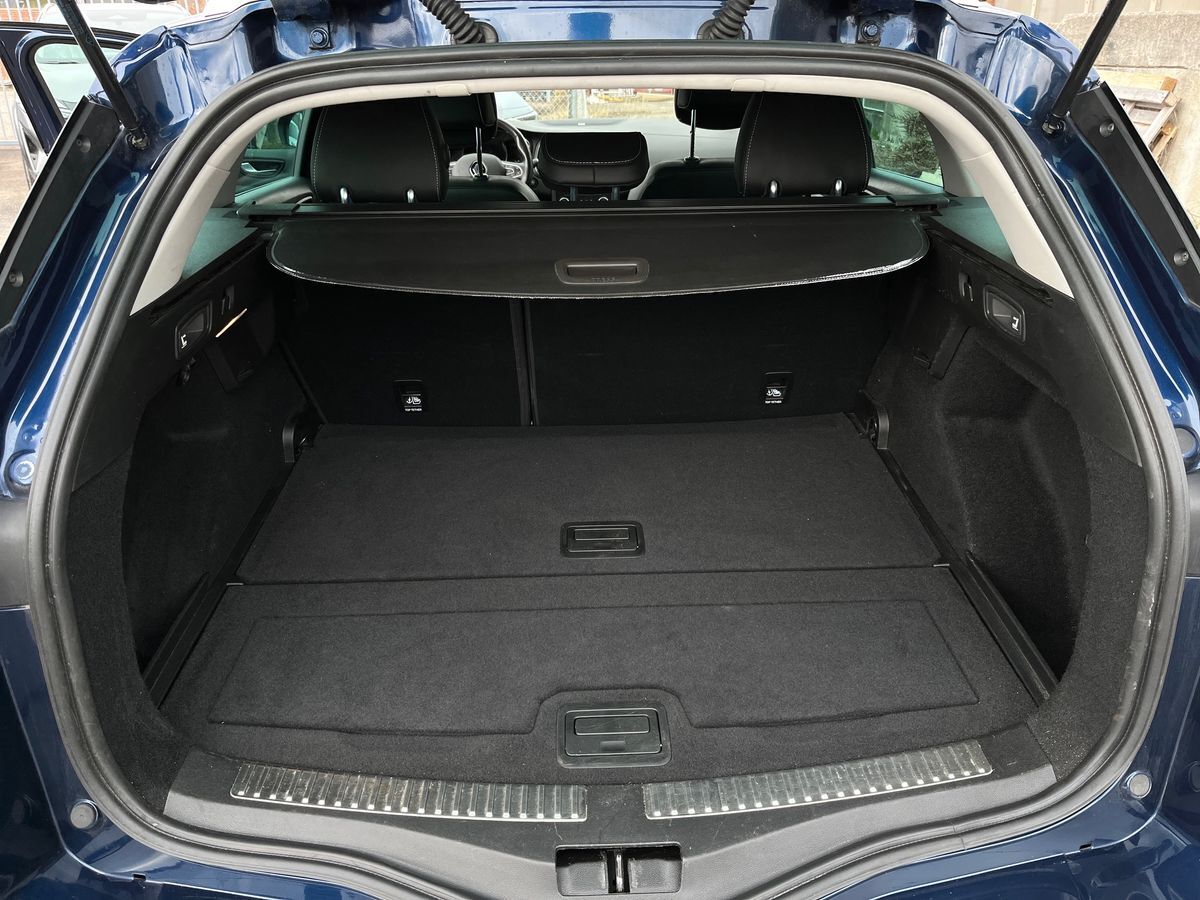 Billede af Renault Mégane Sport Tourer 1,3 TCE GPF Bose 140HK Stc 6g