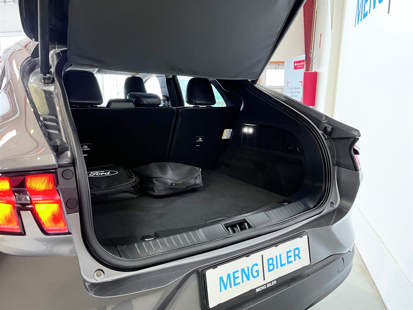 Billede af Ford Mustang Mach-E EL UR Premium 294HK 5d Aut.