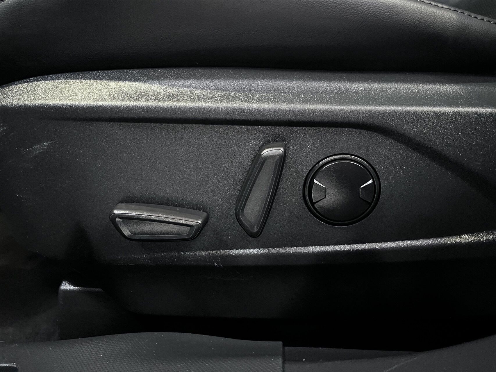 Billede af Ford Mustang Mach-E EL UR Premium 294HK 5d Aut.