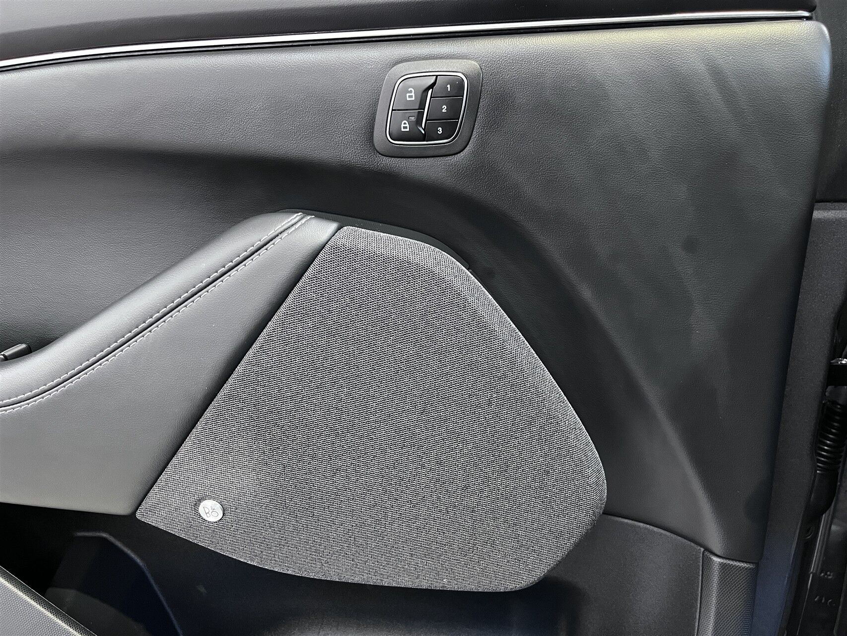 Billede af Ford Mustang Mach-E EL UR Premium 294HK 5d Aut.