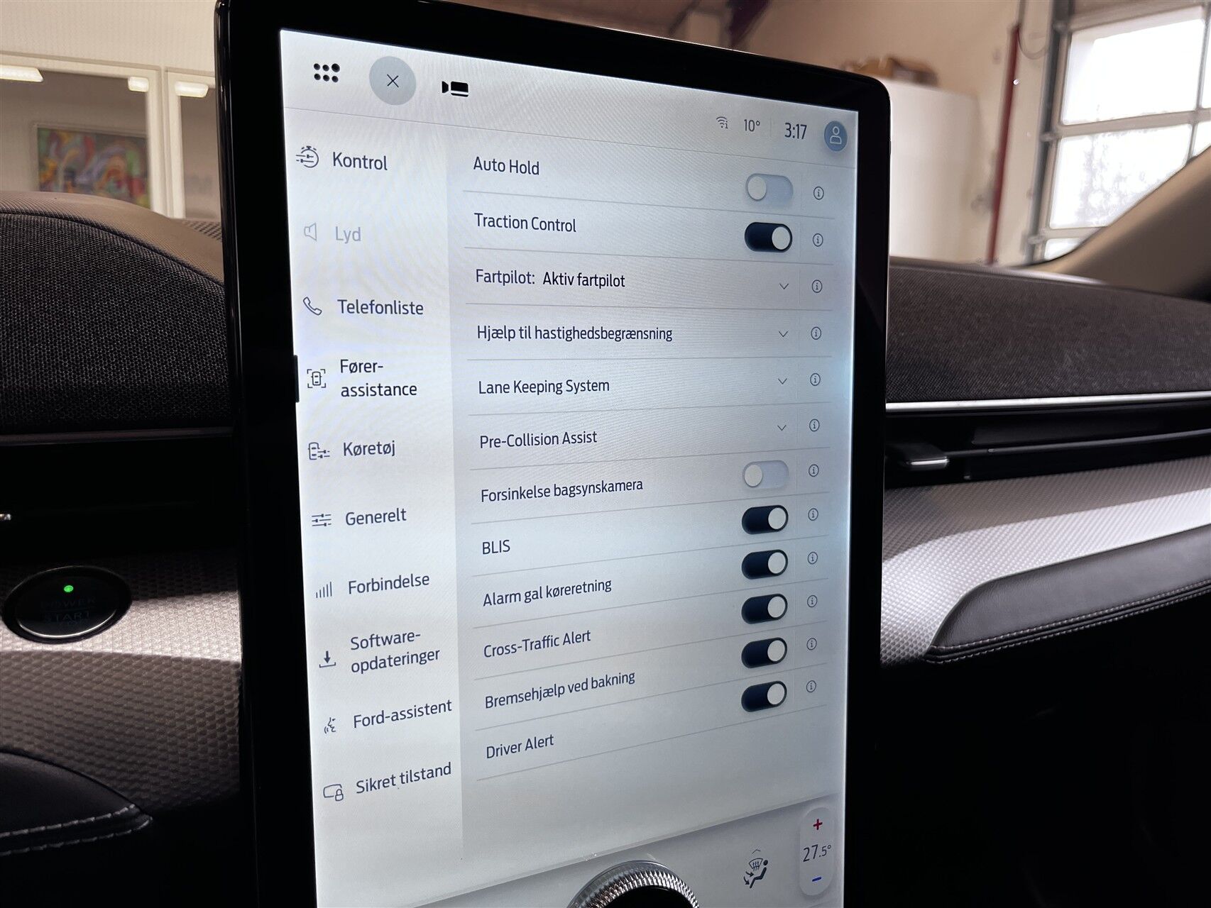 Billede af Ford Mustang Mach-E EL UR Premium 294HK 5d Aut.