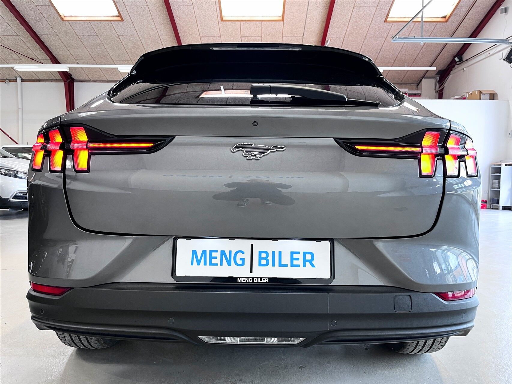 Billede af Ford Mustang Mach-E EL UR Premium 294HK 5d Aut.