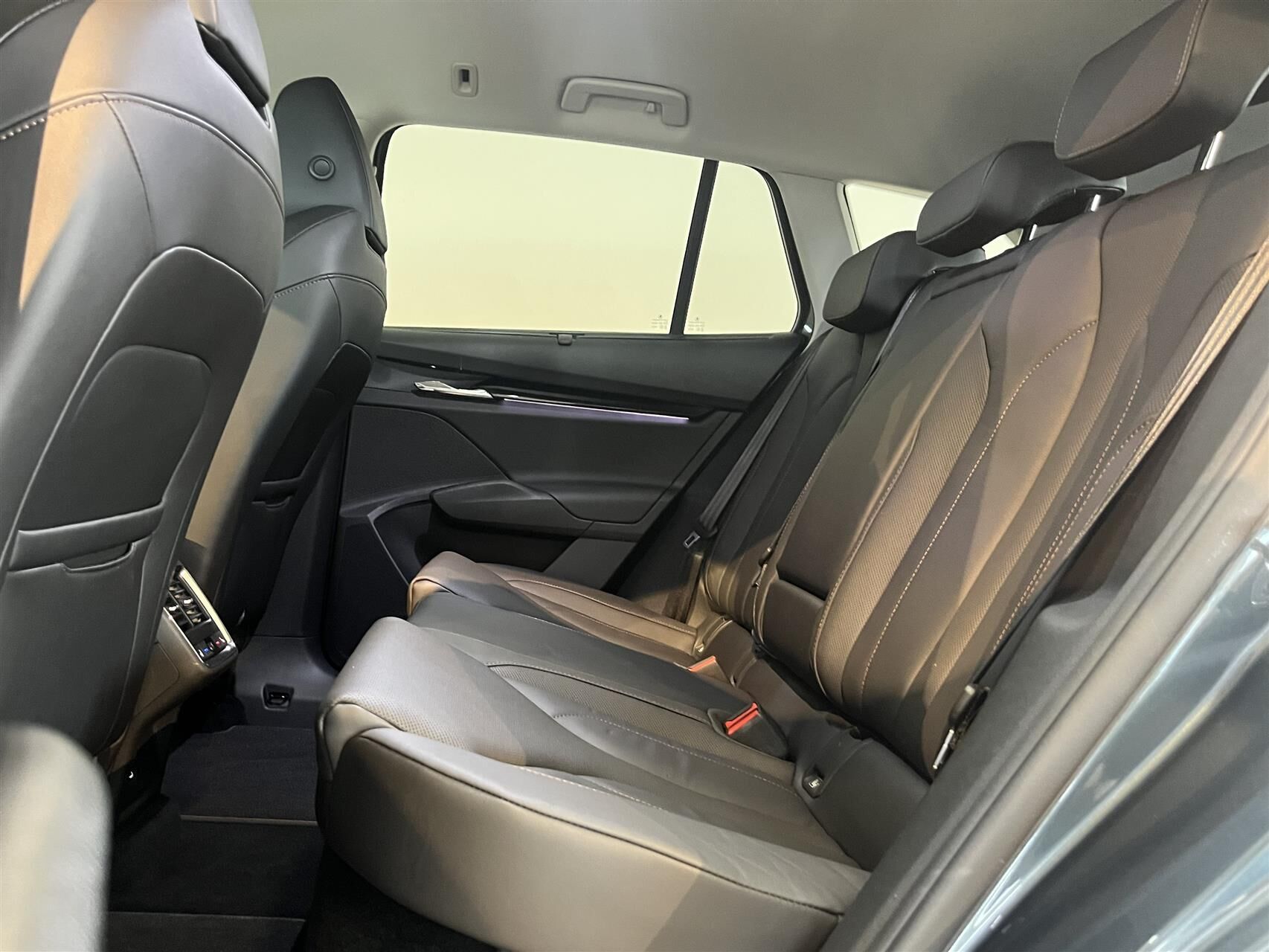 Billede af Skoda Enyaq 80 iV Selection ecoSuite 204HK 5d Aut.