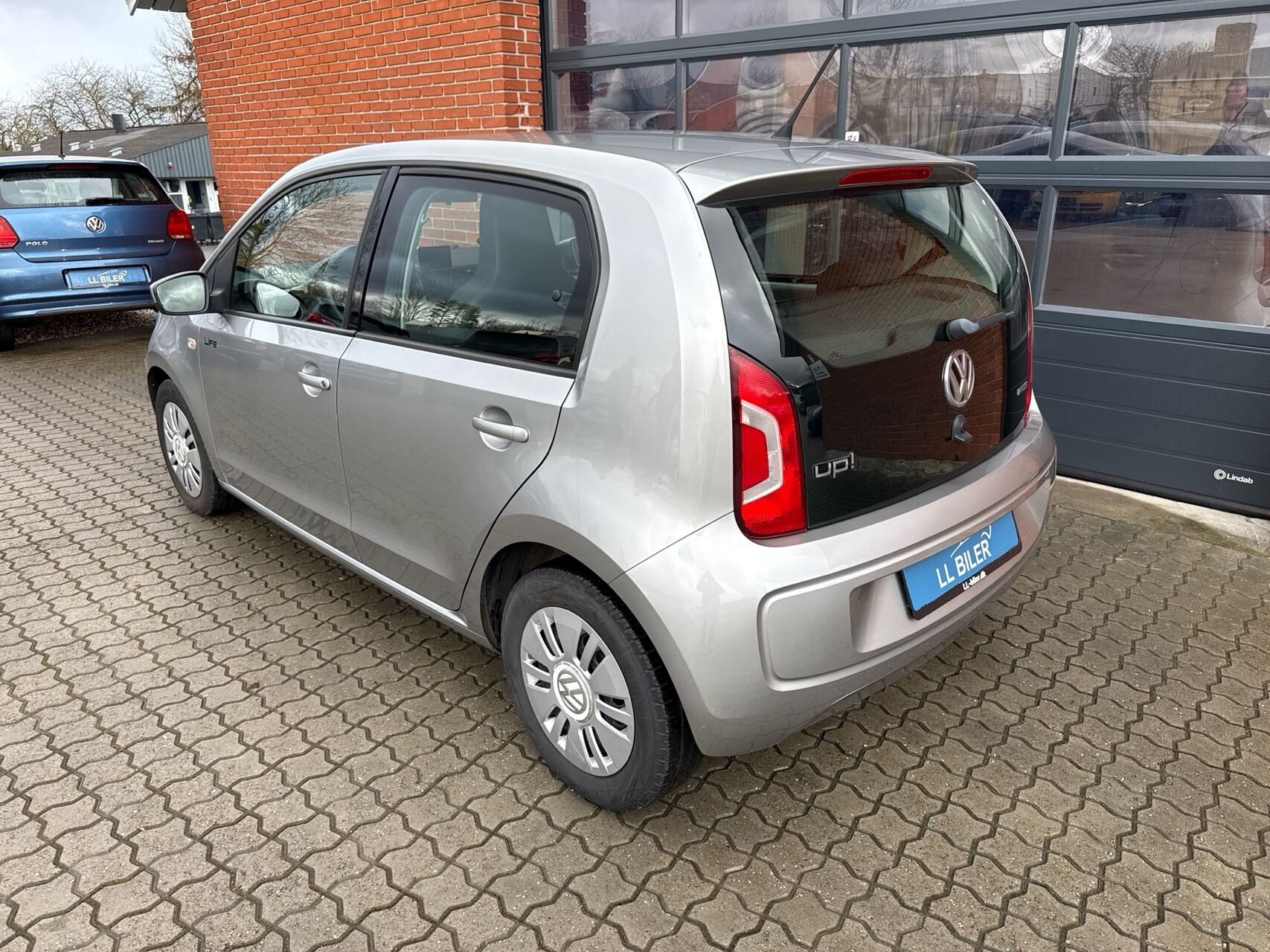 Billede af VW up 1,0 MPI BMT Move 60HK 5d