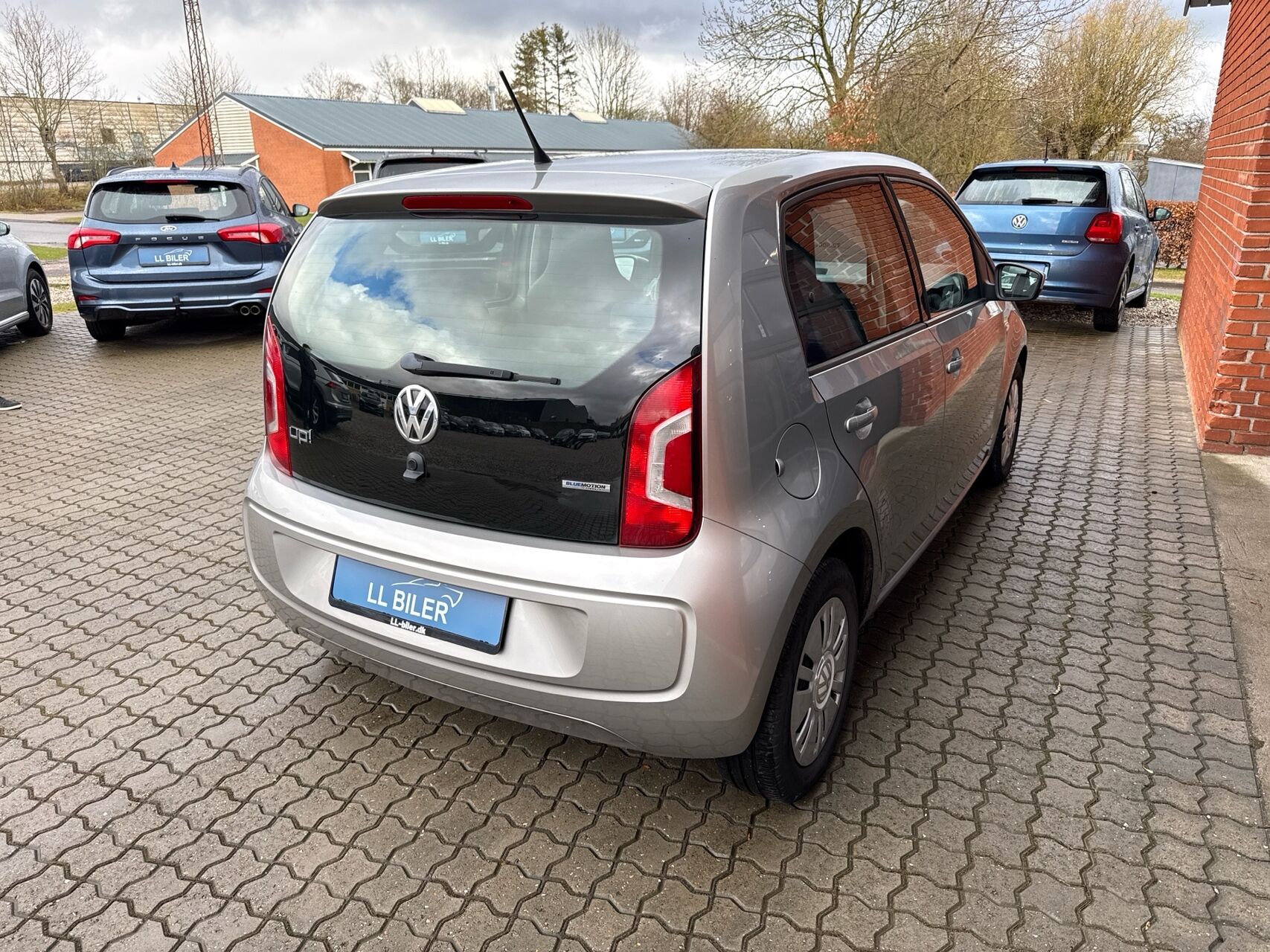 Billede af VW up 1,0 MPI BMT Move 60HK 5d