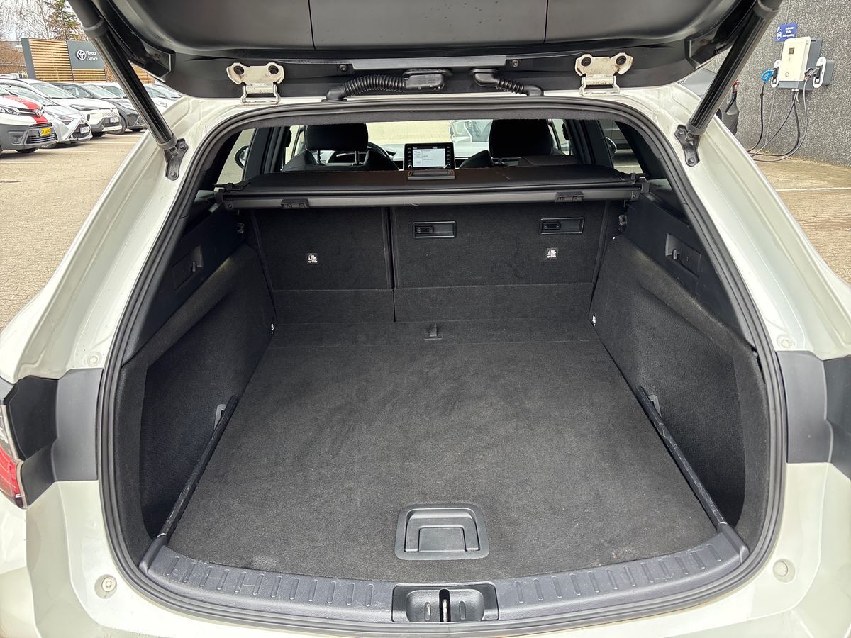 Billede af Toyota Corolla Touring Sports 1,8 Hybrid H3 Smart E-CVT 122HK Stc Trinl. Gear