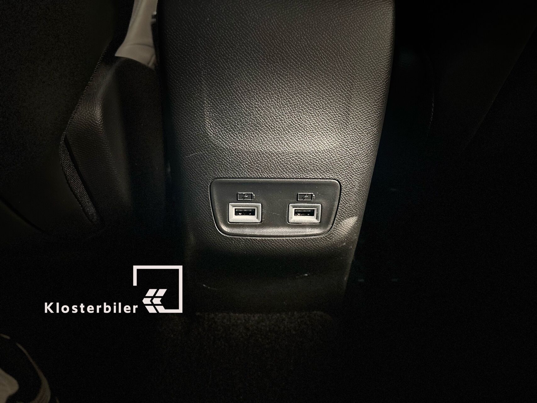 Billede af Peugeot 2008 1,2 PureTech Sportium EAT8 130HK 5d 8g Aut.