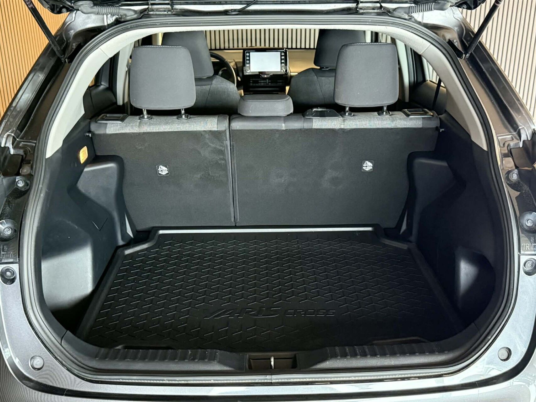 Billede af Toyota Yaris Cross 1,5 Hybrid Essential Comfort 116HK 5d Trinl. Gear