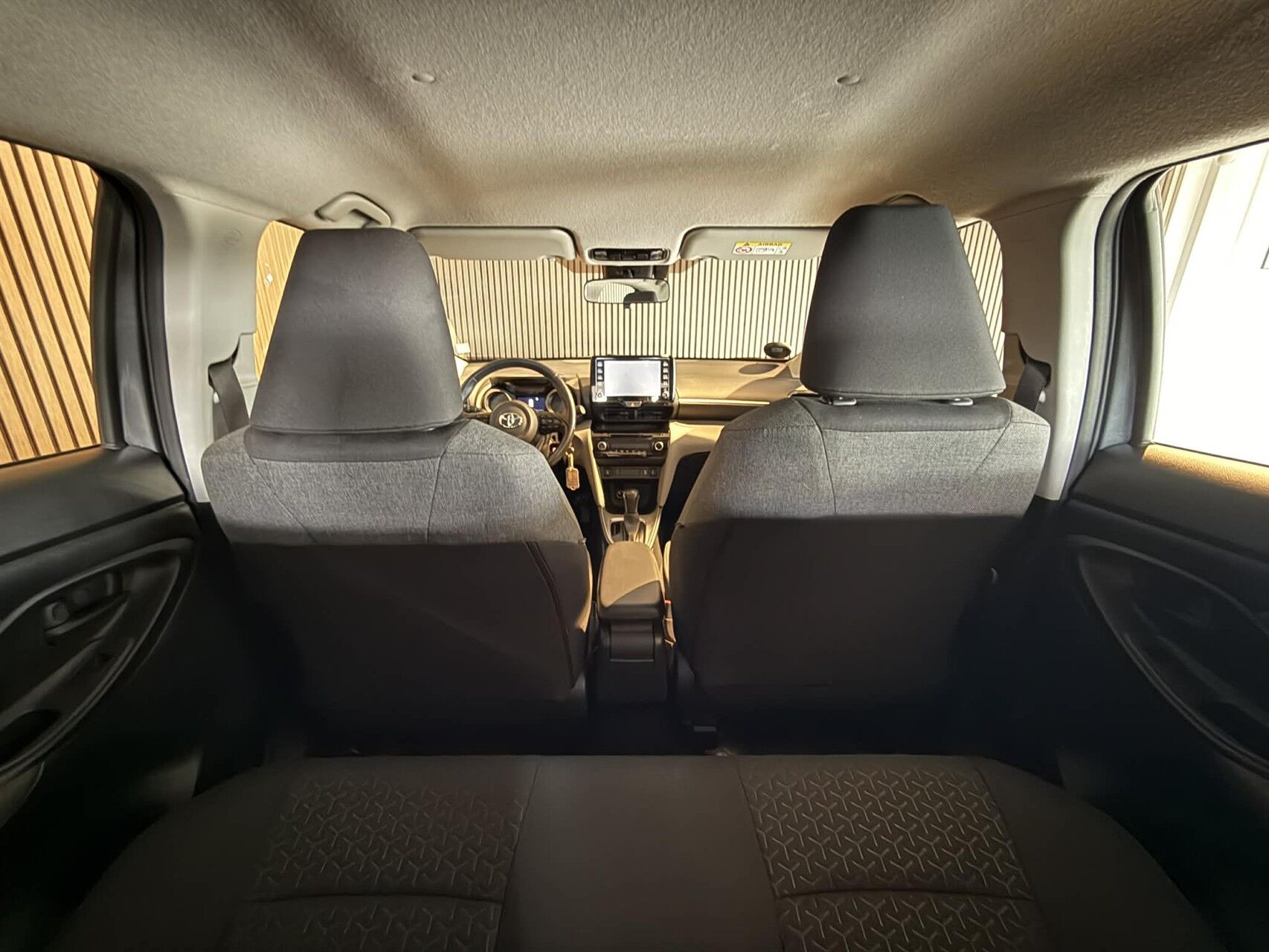 Billede af Toyota Yaris Cross 1,5 Hybrid Essential Comfort 116HK 5d Trinl. Gear