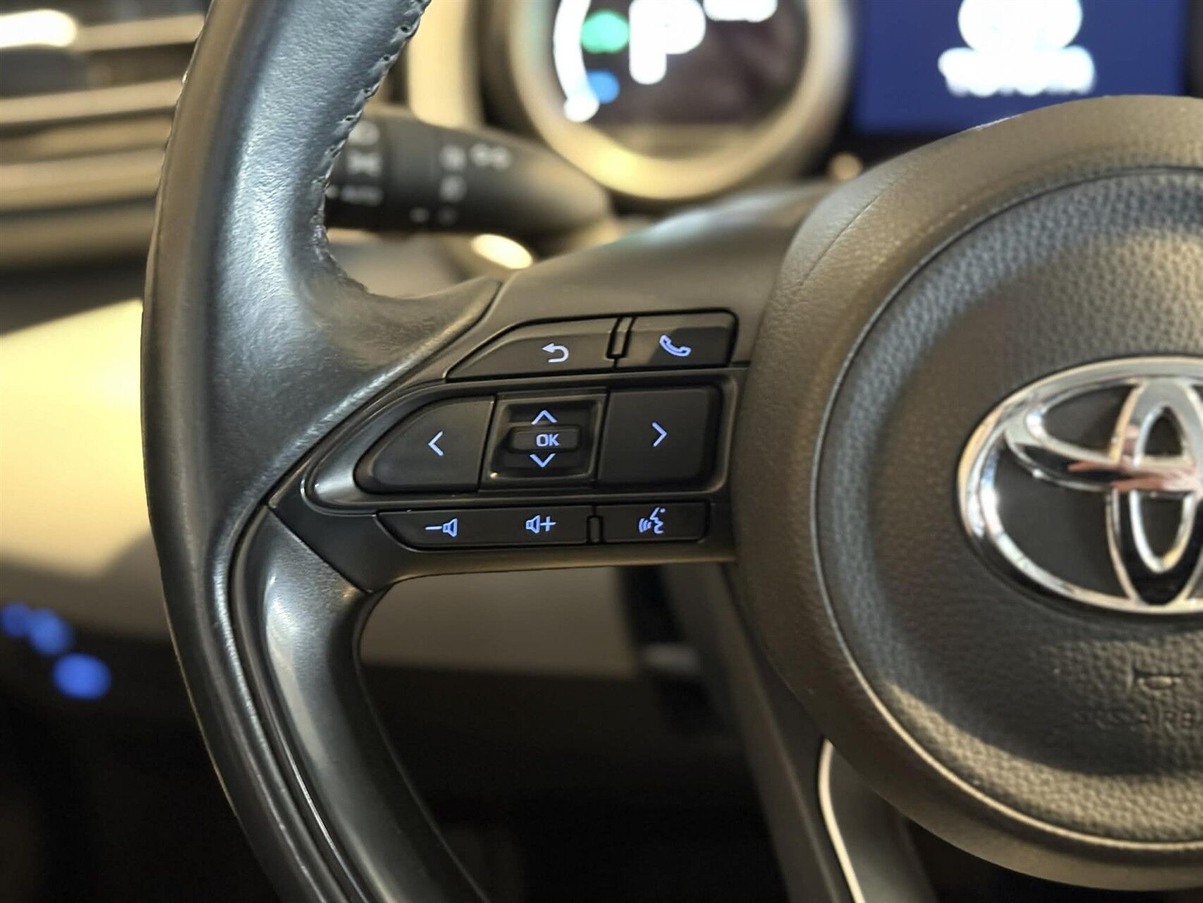 Billede af Toyota Yaris Cross 1,5 Hybrid Essential Comfort 116HK 5d Trinl. Gear