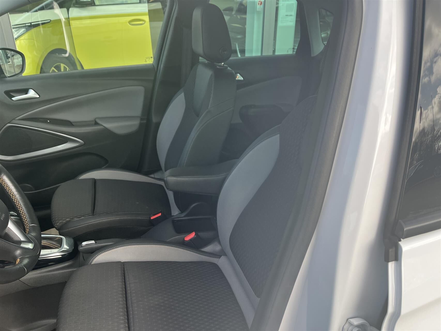 Billede af Opel Crossland X 1,2 T Sport Start/Stop 130HK 5d 6g Aut.