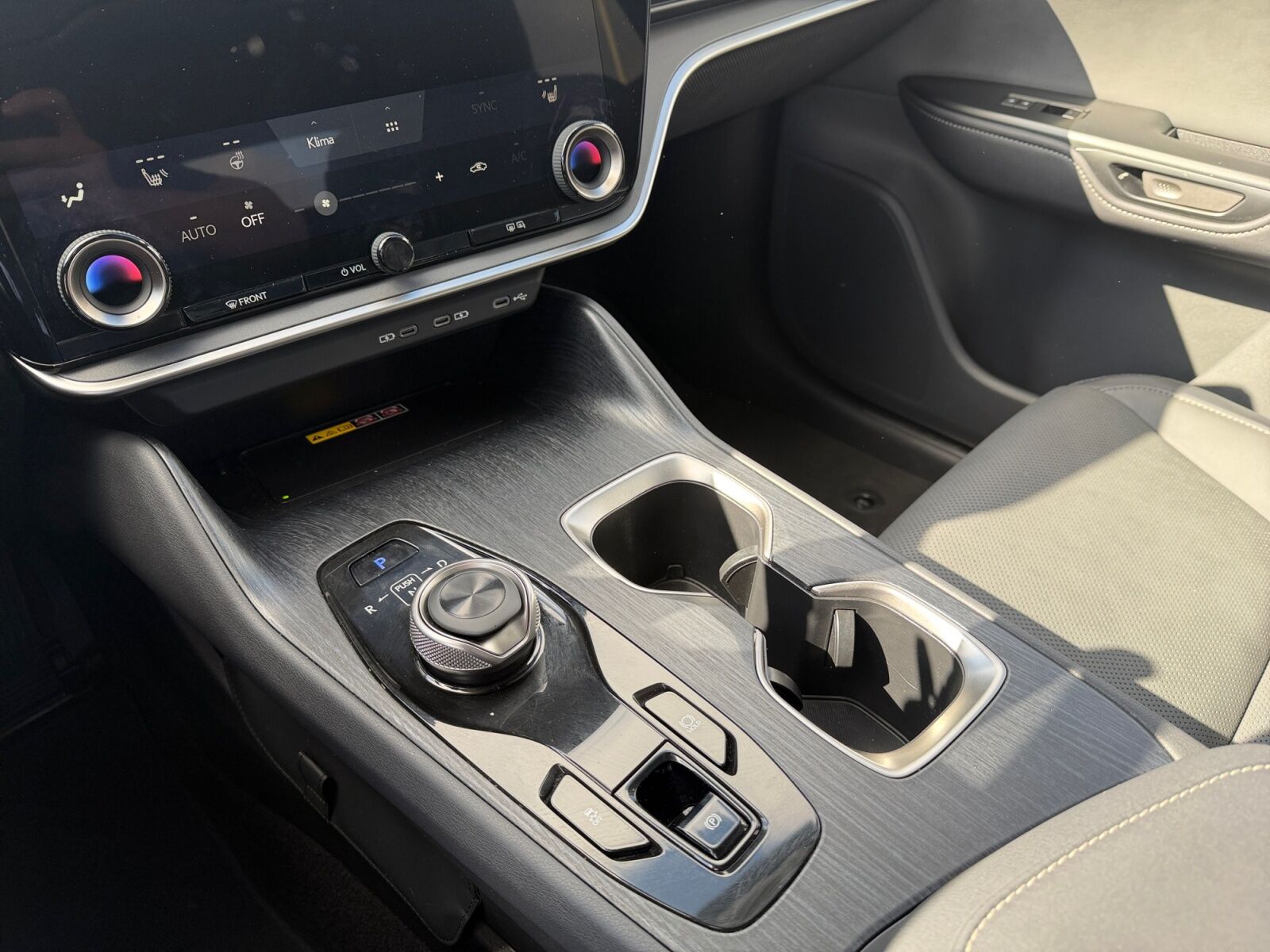 Billede af Lexus RZ 450e EL Executive Direct4 313HK 4d Aut.
