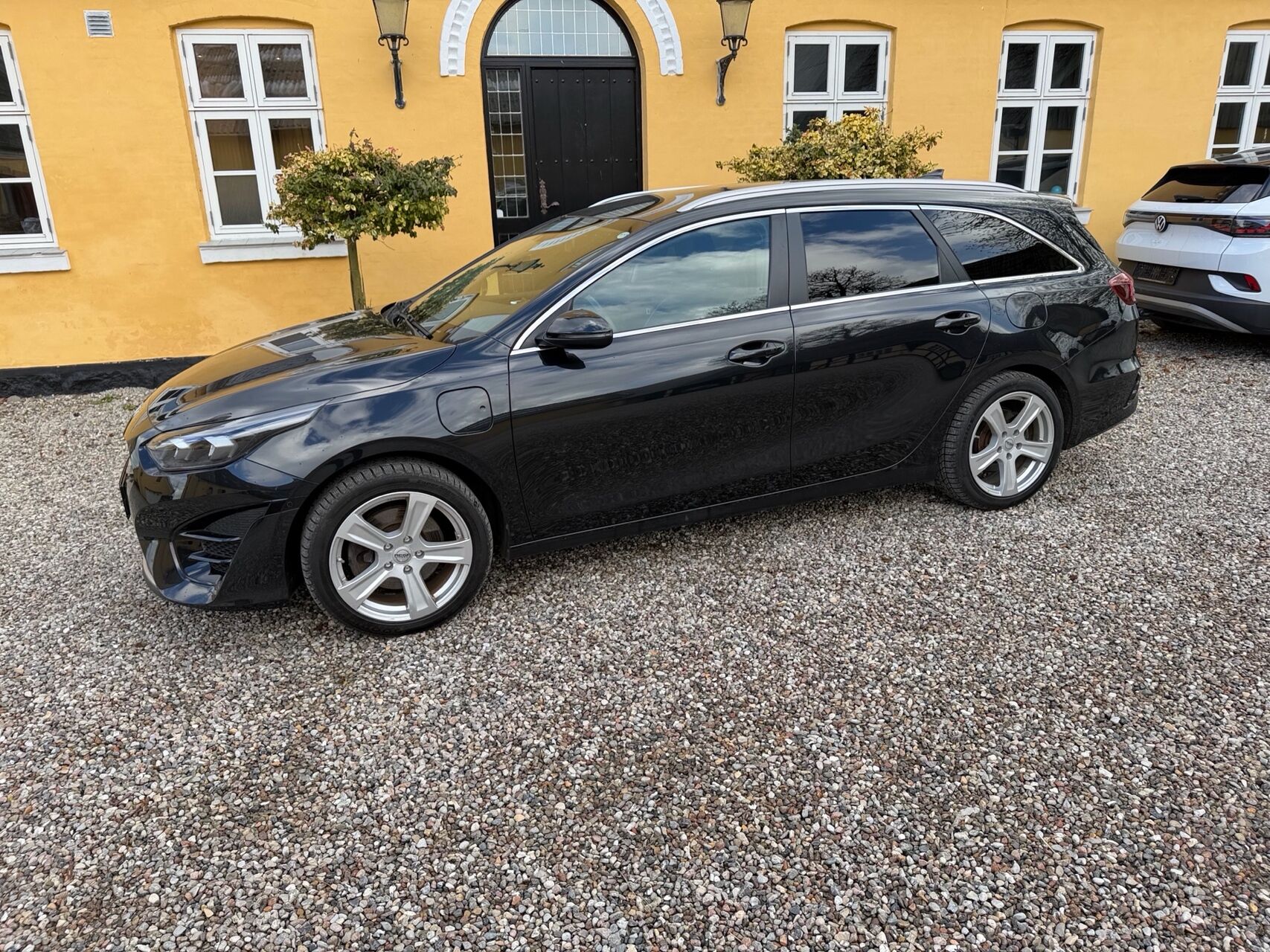 Billede af Kia Ceed SW 1,6 GDI PHEV  Plugin-hybrid Upgrade DCT 141HK Stc 6g Aut.