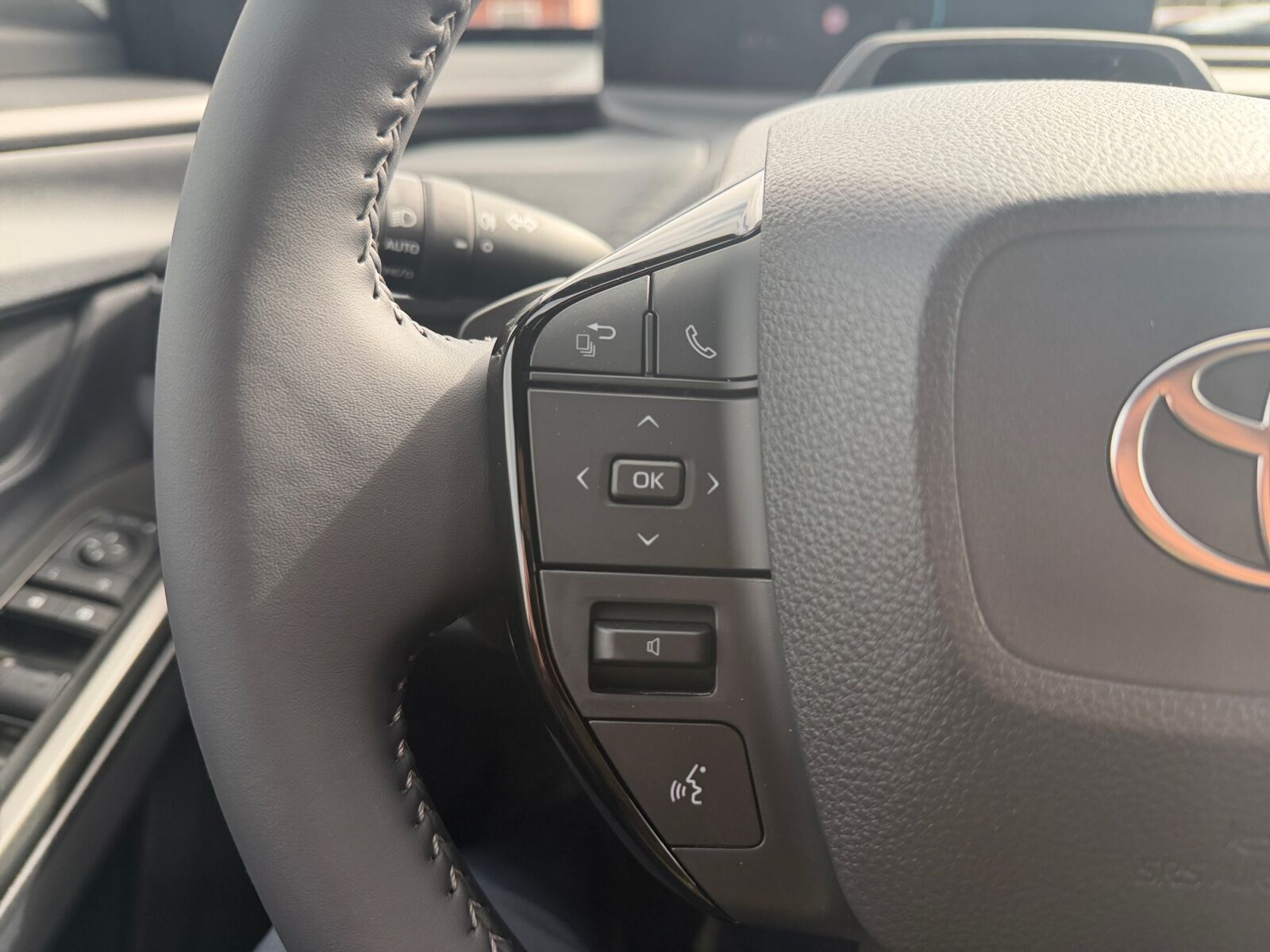 Billede af Toyota C-HR+ EL Active 224HK 5d Aut.