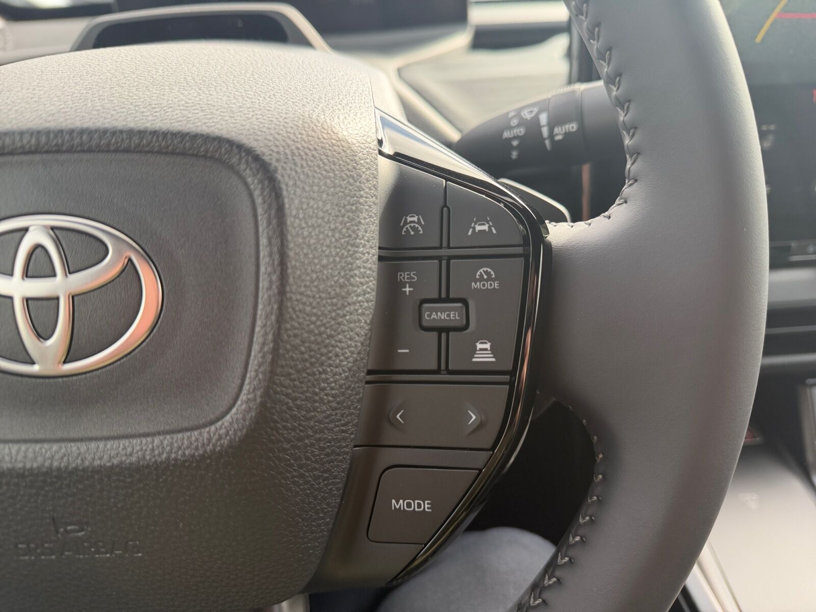 Billede af Toyota C-HR+ EL Active 224HK 5d Aut.