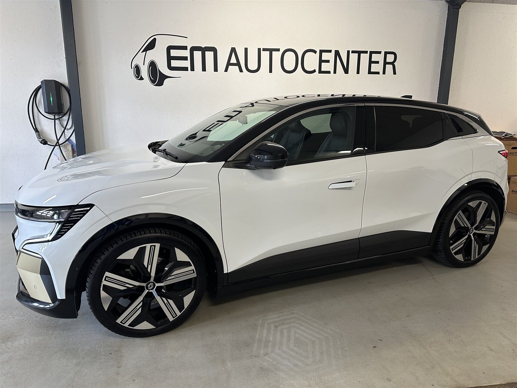 Billede af Renault Mégane E-TECH Iconic 220HK 5d Aut.