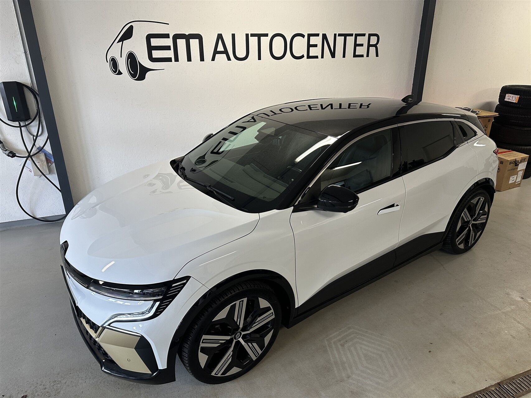 Billede af Renault Mégane E-TECH Iconic 220HK 5d Aut.